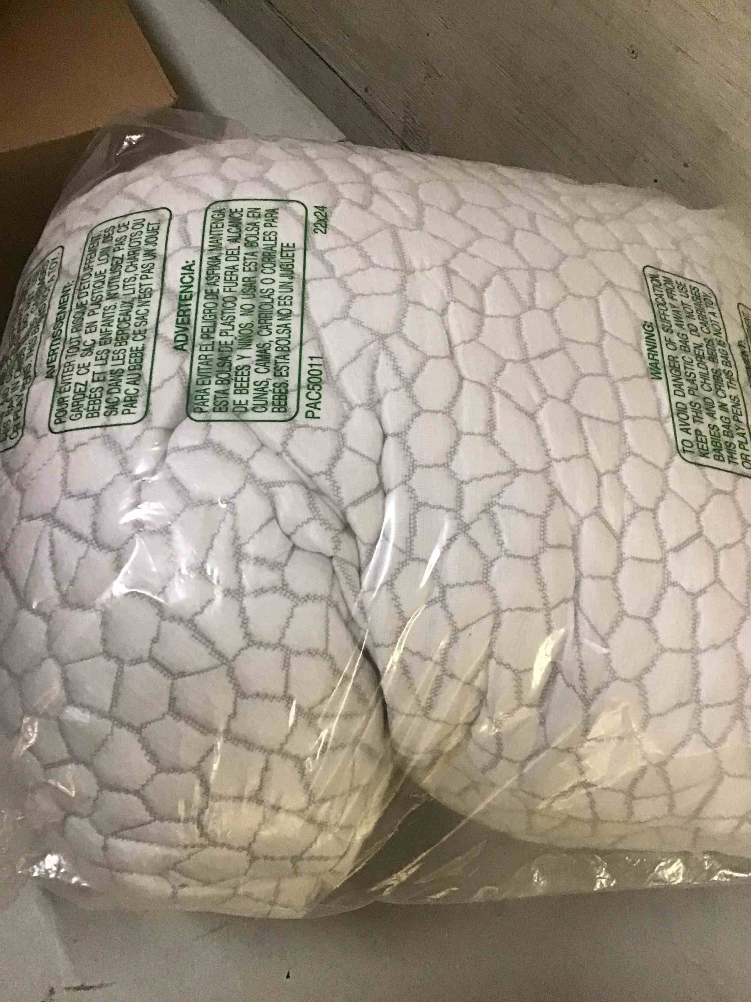 Condition photo showing Good Condition for qutool cooling pillow for sleeping 1 pack, luxury shredded memory foam bed queen pillows set of 2, cool pillow for hot sleepers adjustable firm pillow for side, back, stomach sleepers soft yet support white-cooling basic queen 20'*30'