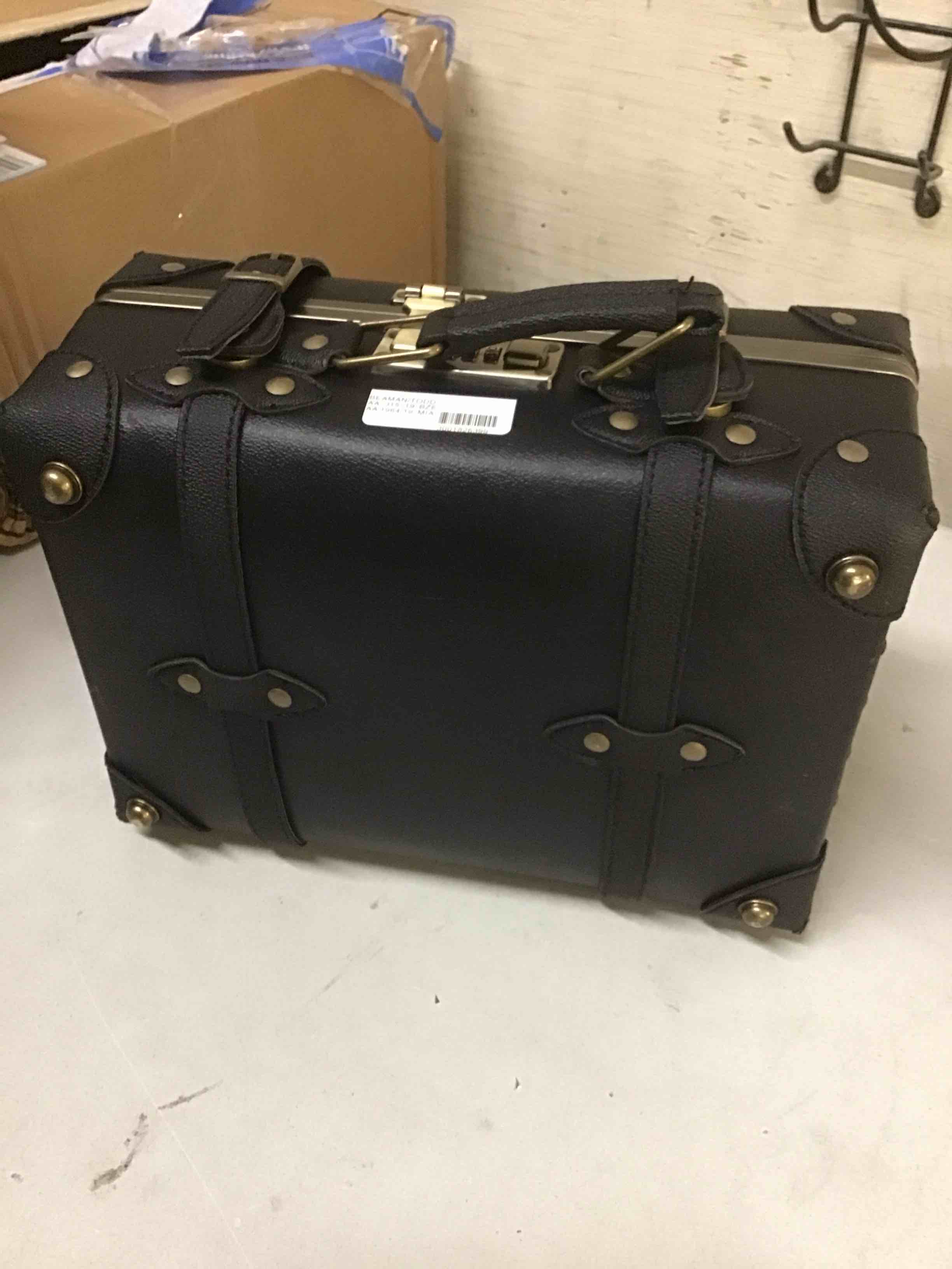 small carry on suitcase black 