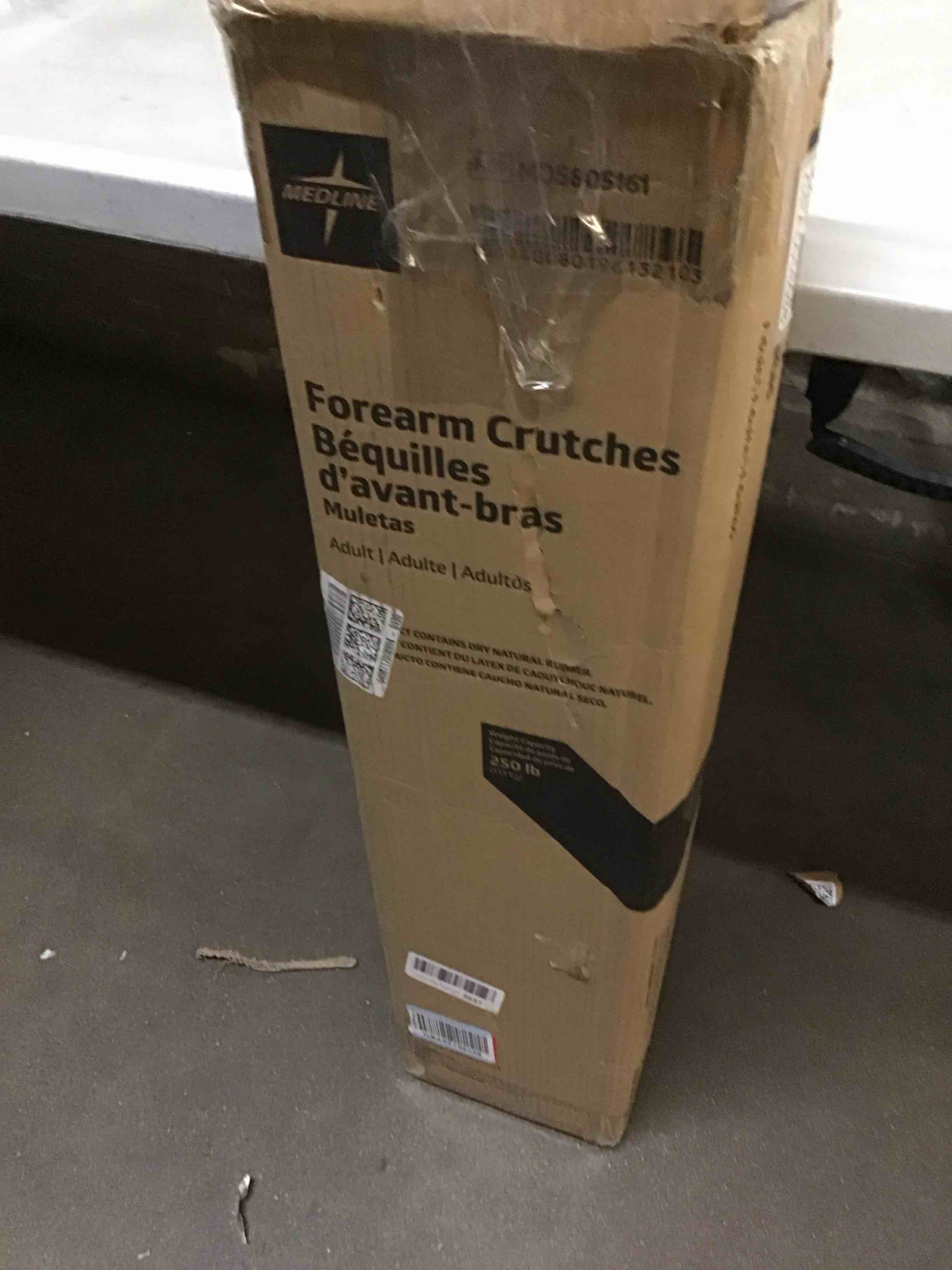 https://s3.amazonaws.com/lotting-images-prod/bidfta/PNK1791859_1778166530362.jpeg