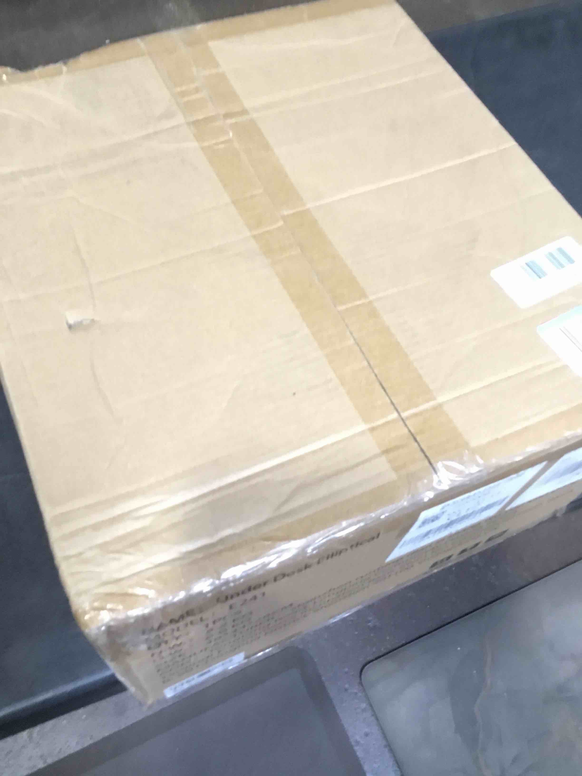 https://s3.amazonaws.com/lotting-images-prod/bidfta/PNK1792959_1739563320836.jpeg