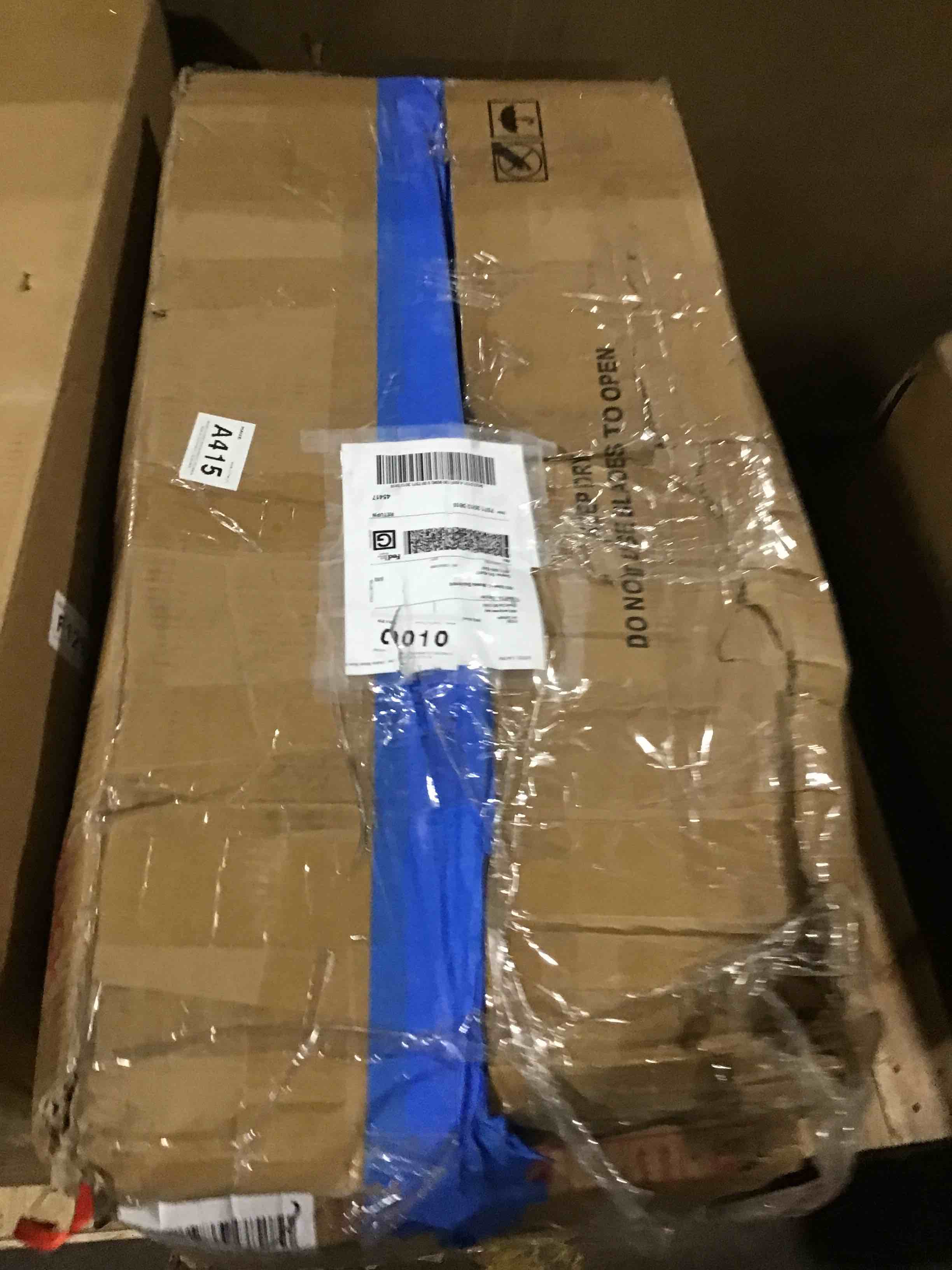 Sofiane Modern Ergonomic Tilting Executive Office Chair with Airbag Lumber Support