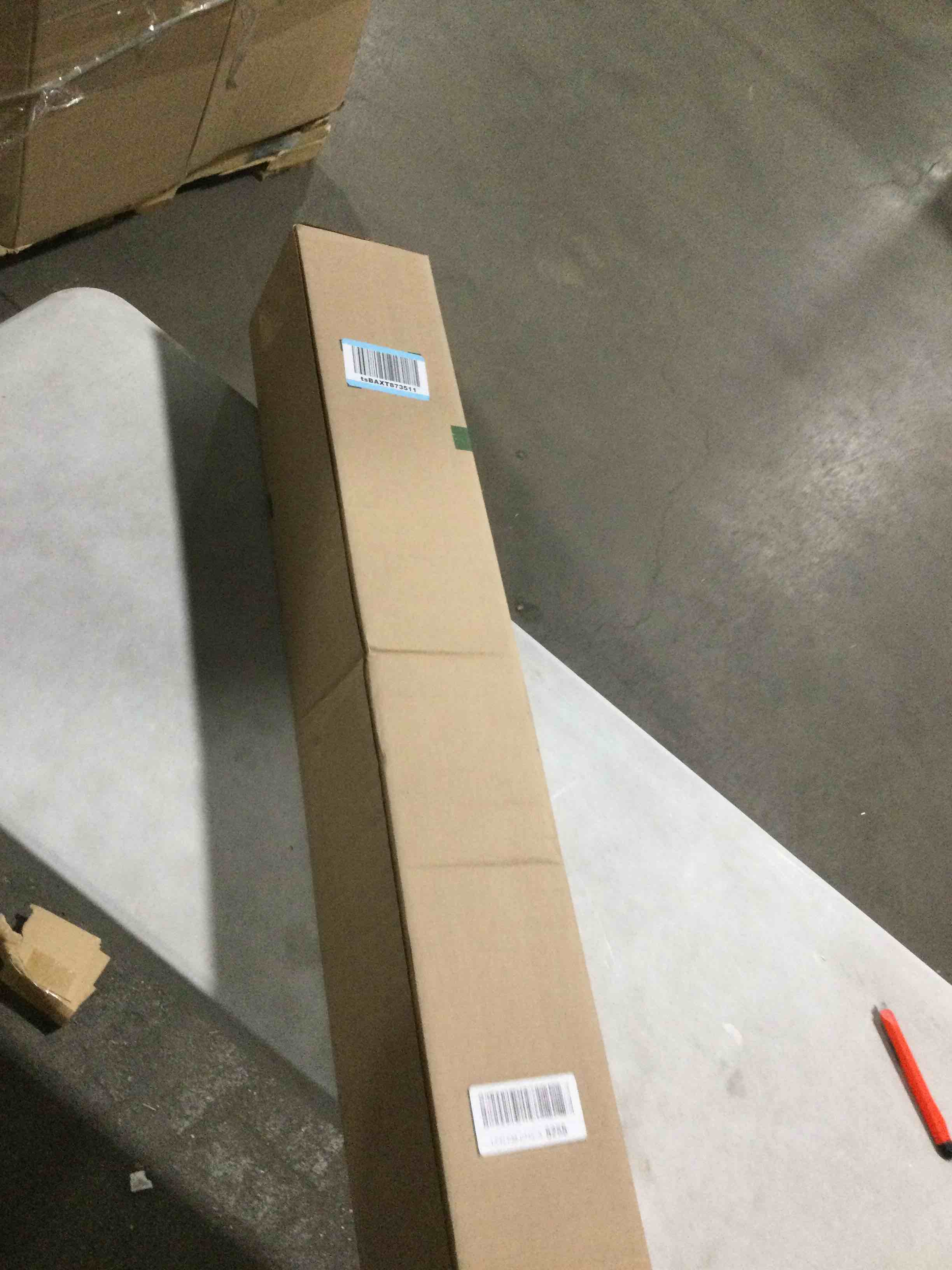 https://s3.amazonaws.com/lotting-images-prod/bidfta/PNK1795051_1738337695648.jpeg