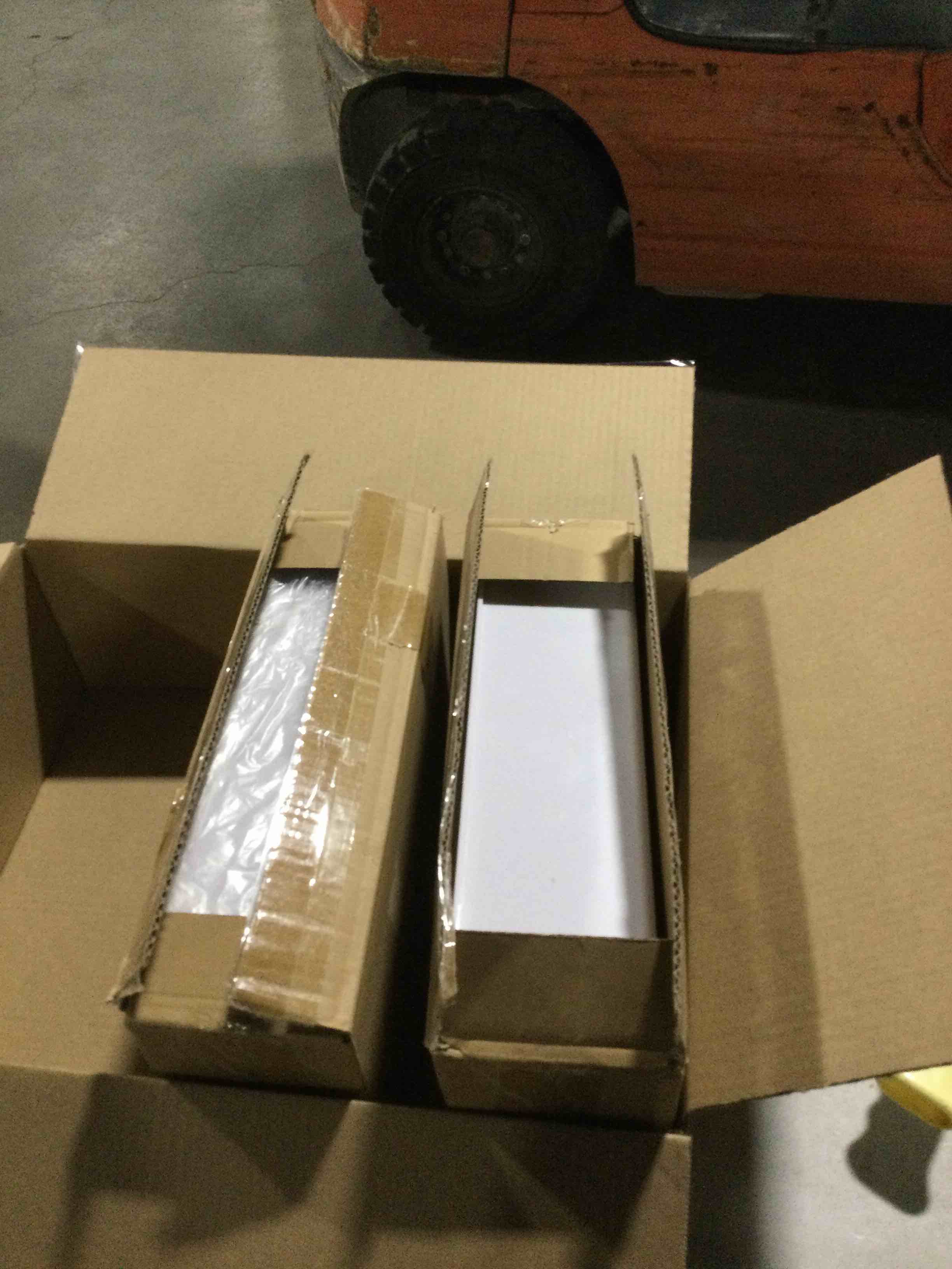 https://s3.amazonaws.com/lotting-images-prod/bidfta/PNK1795059_1738342104116.jpeg