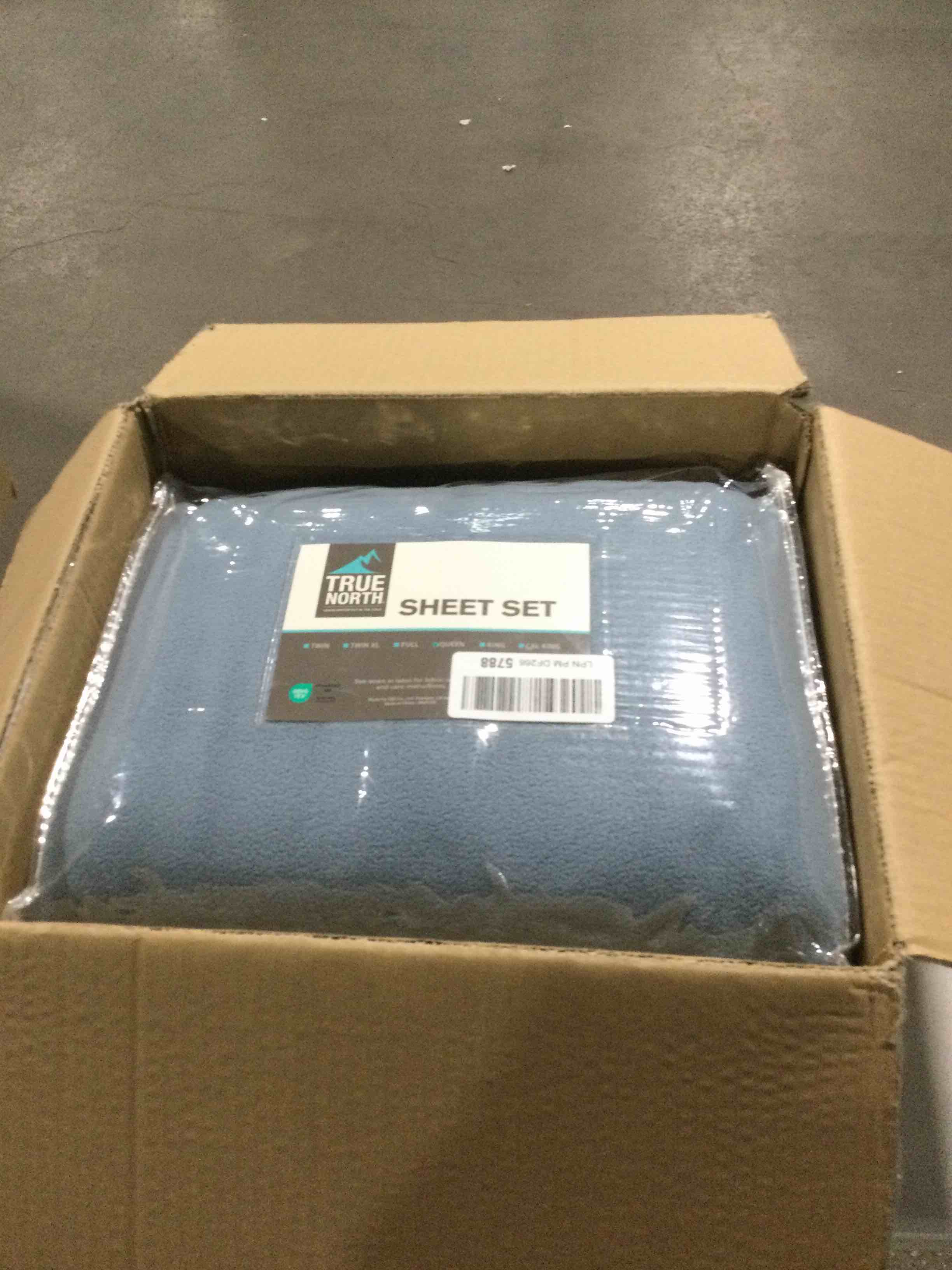 https://s3.amazonaws.com/lotting-images-prod/bidfta/PNK1795060_1738342209793.jpeg