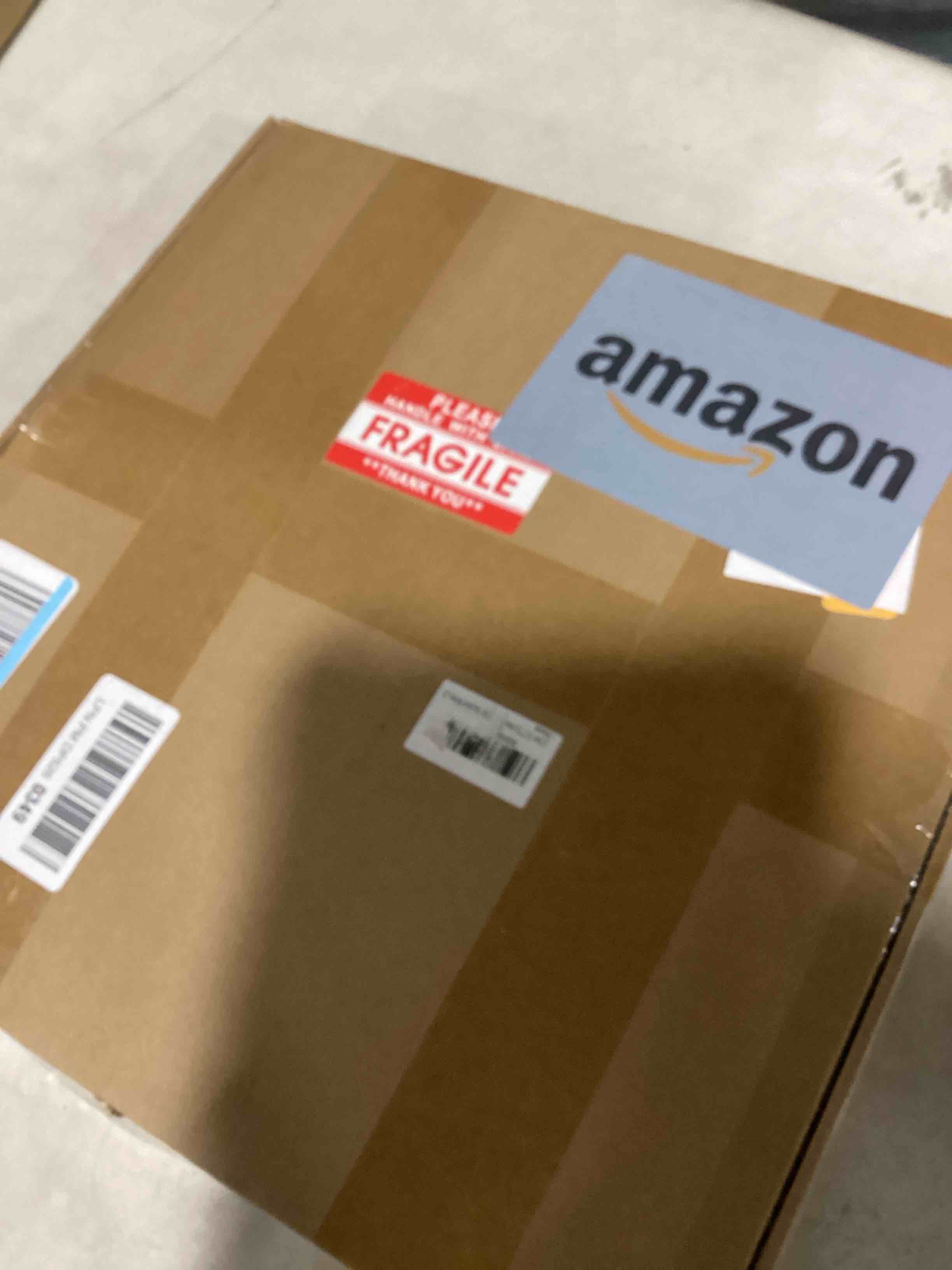 https://s3.amazonaws.com/lotting-images-prod/bidfta/PNK1796609_1741180466324.jpeg