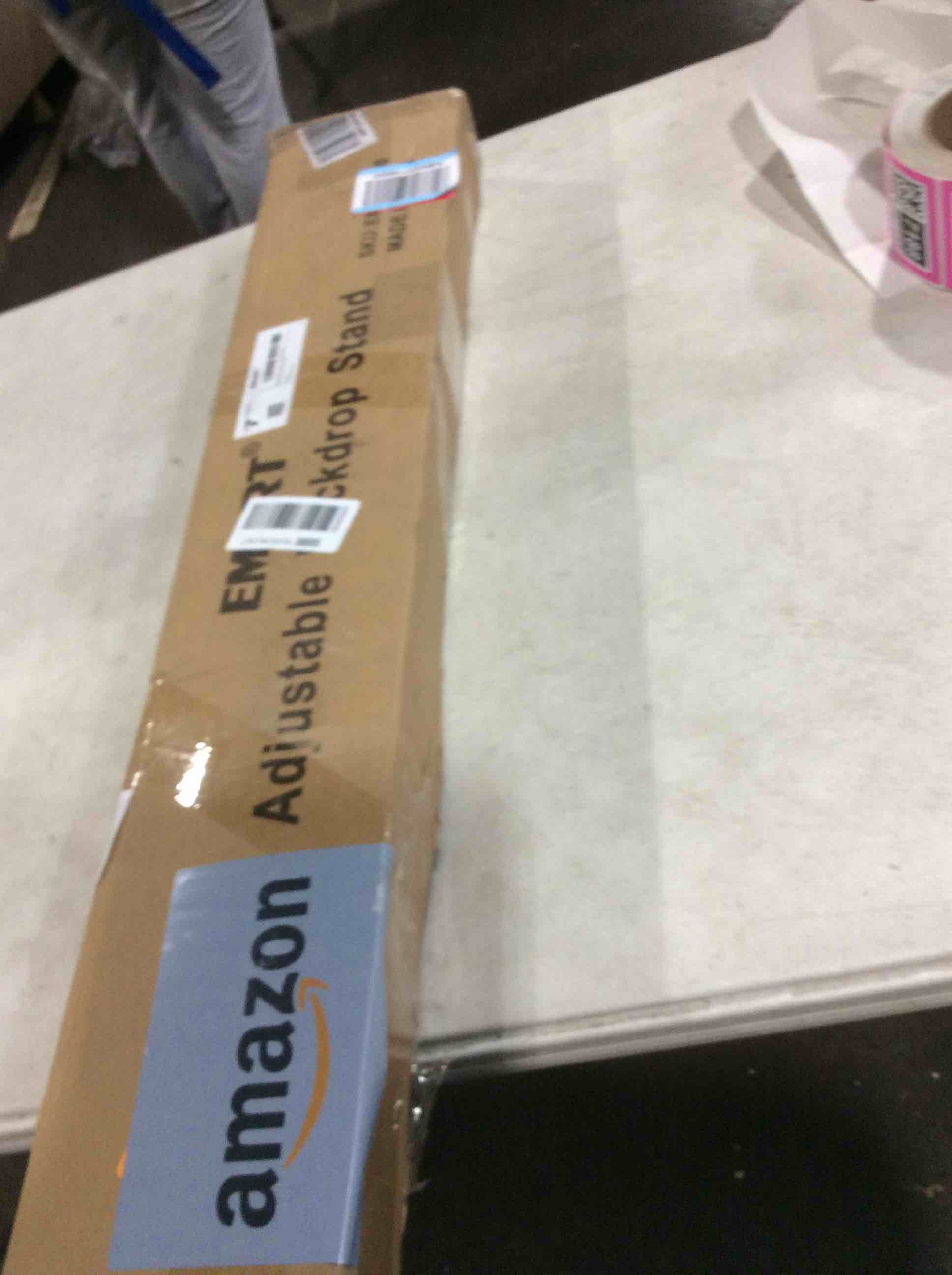 https://s3.amazonaws.com/lotting-images-prod/bidfta/PNK1797187_1741806273046.jpeg