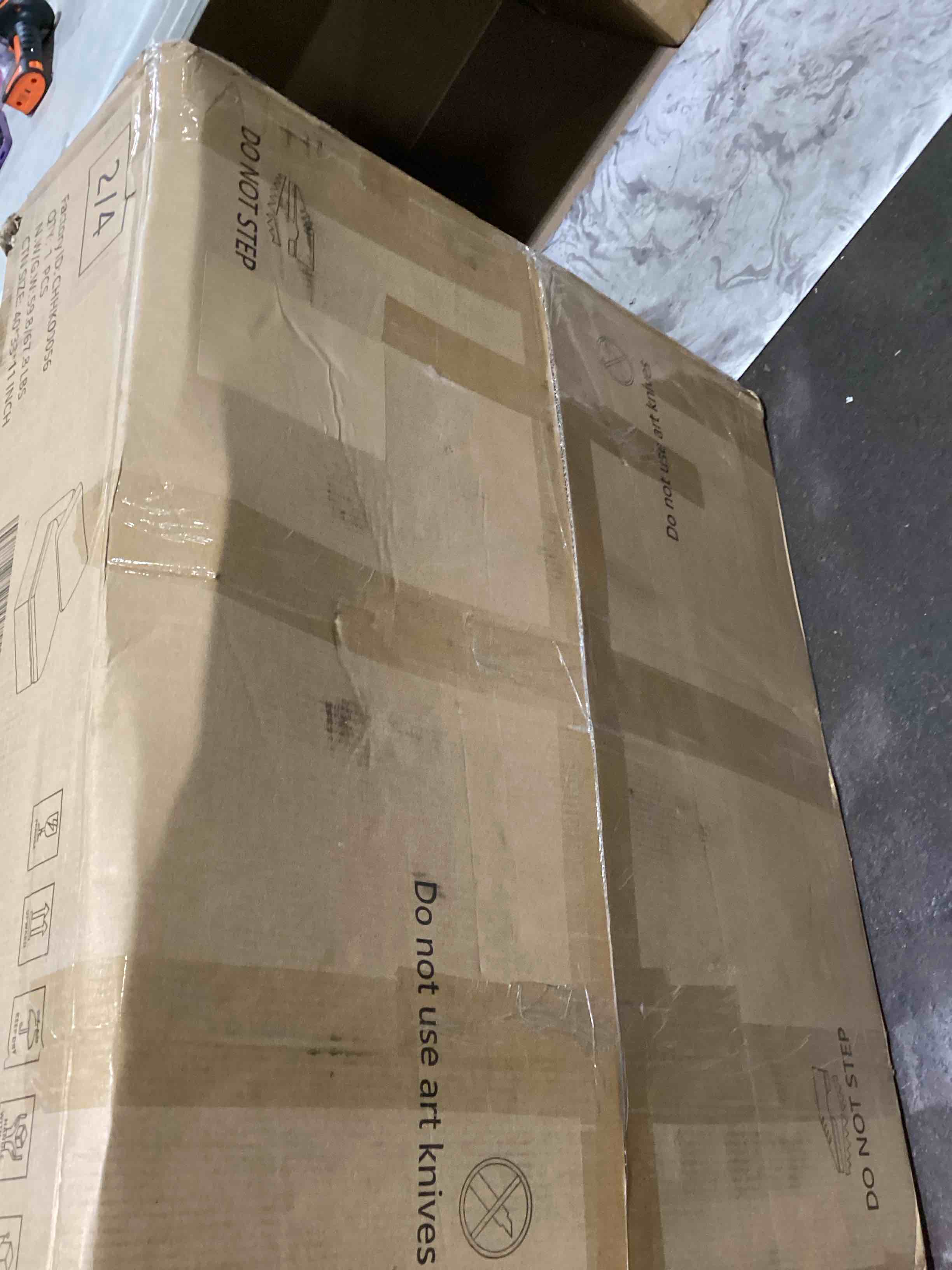 https://s3.amazonaws.com/lotting-images-prod/bidfta/PNK1799114_1754314760692.jpeg