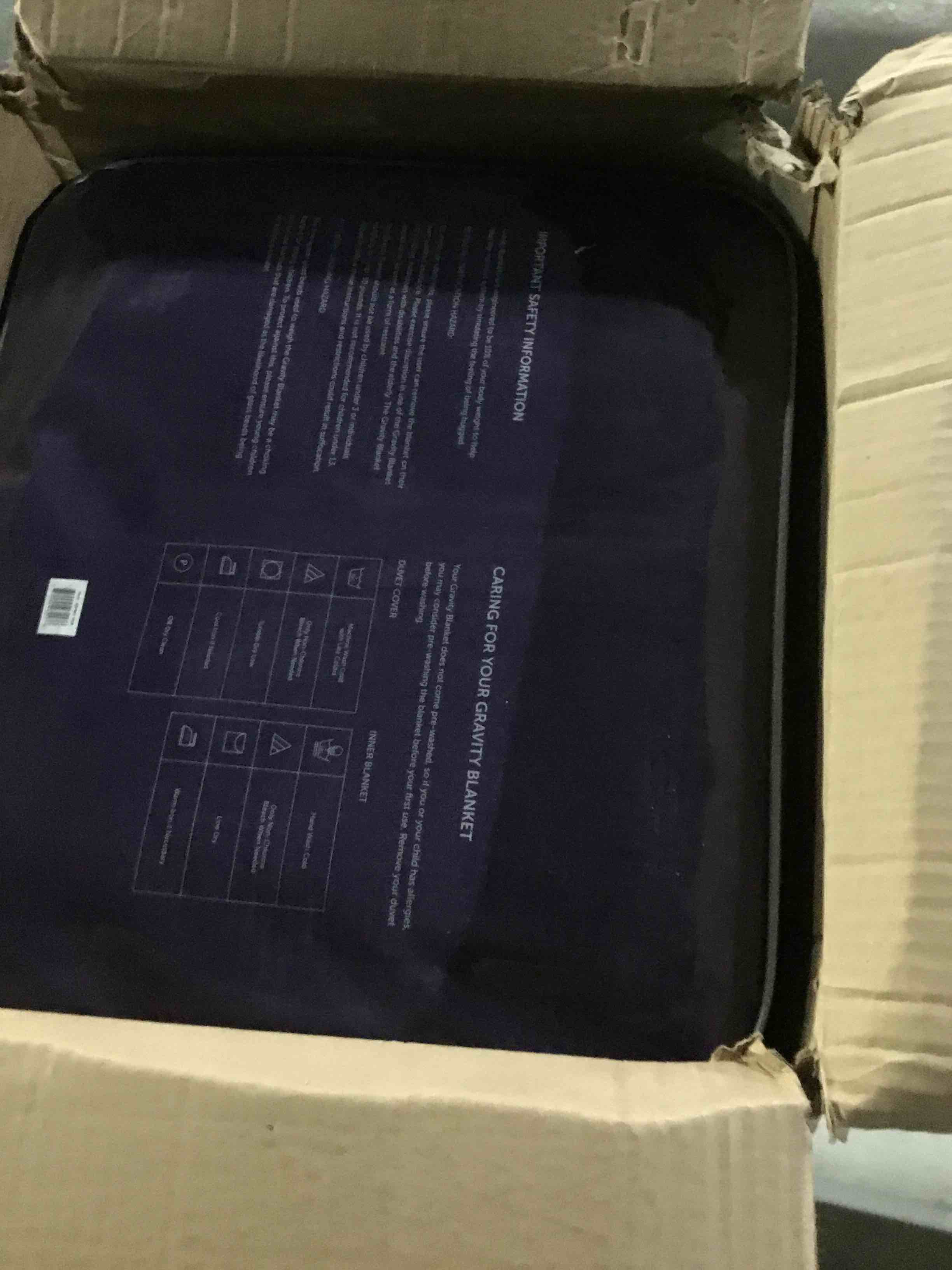 https://s3.amazonaws.com/lotting-images-prod/bidfta/PNK1801090_1739189624649.jpeg