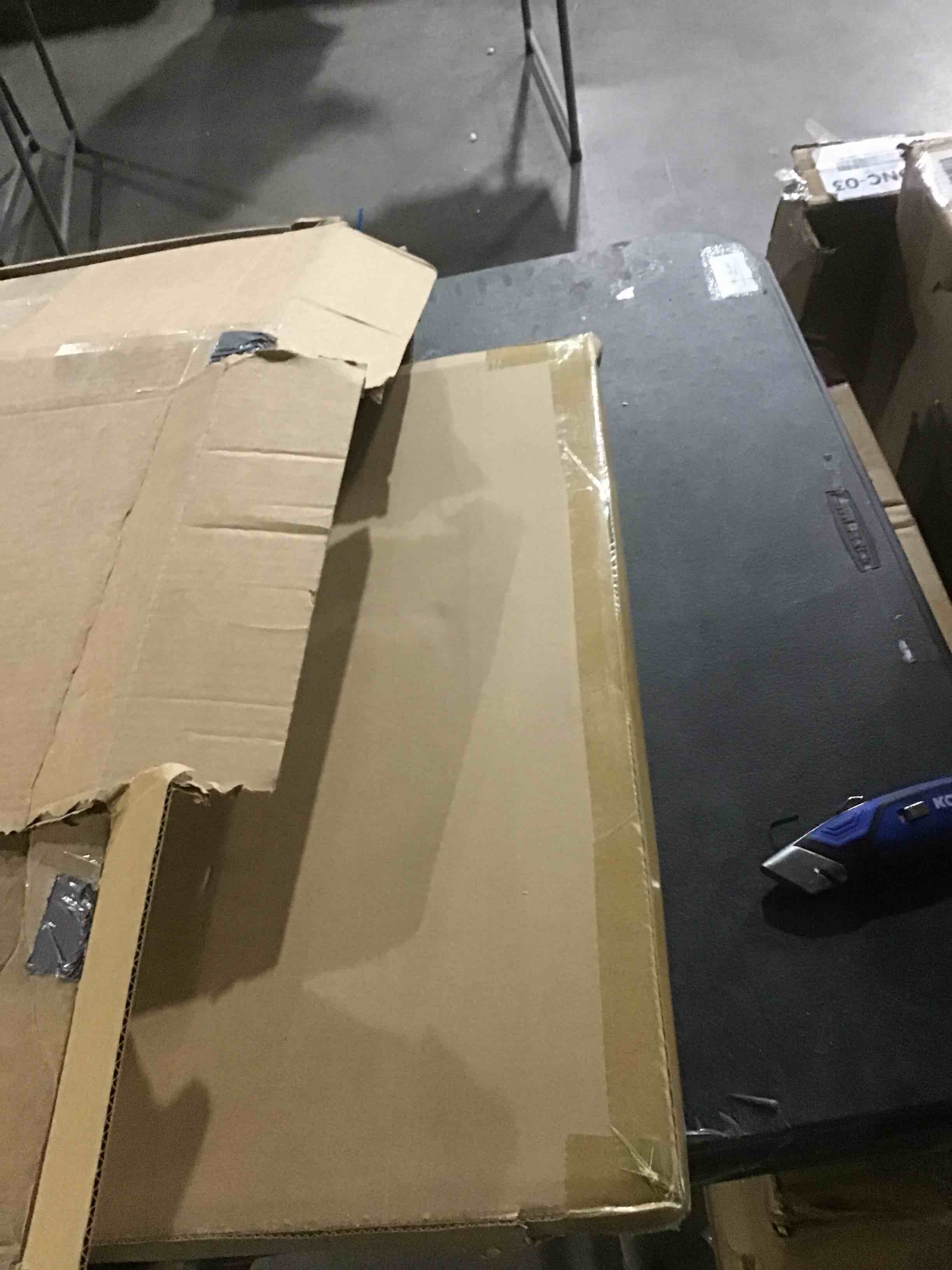 https://s3.amazonaws.com/lotting-images-prod/bidfta/PNK1801468_1739550874561.jpeg