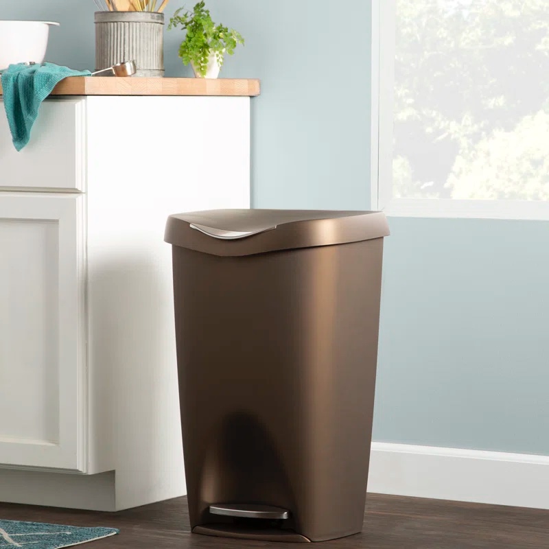 Calhoon Plastic 13 Gallon Step On Trash Can