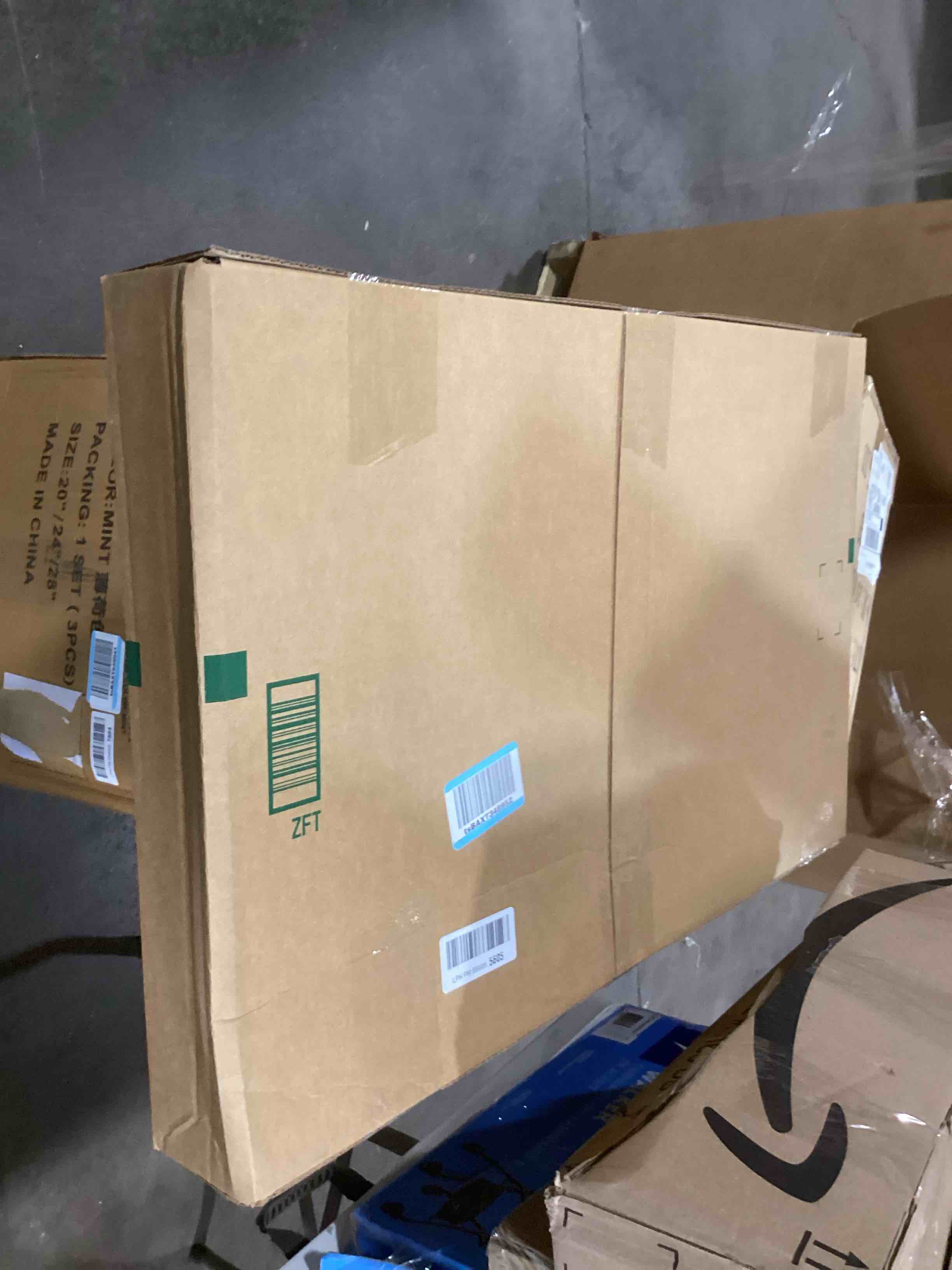 https://s3.amazonaws.com/lotting-images-prod/bidfta/PNK1803492_1741181947943.jpeg