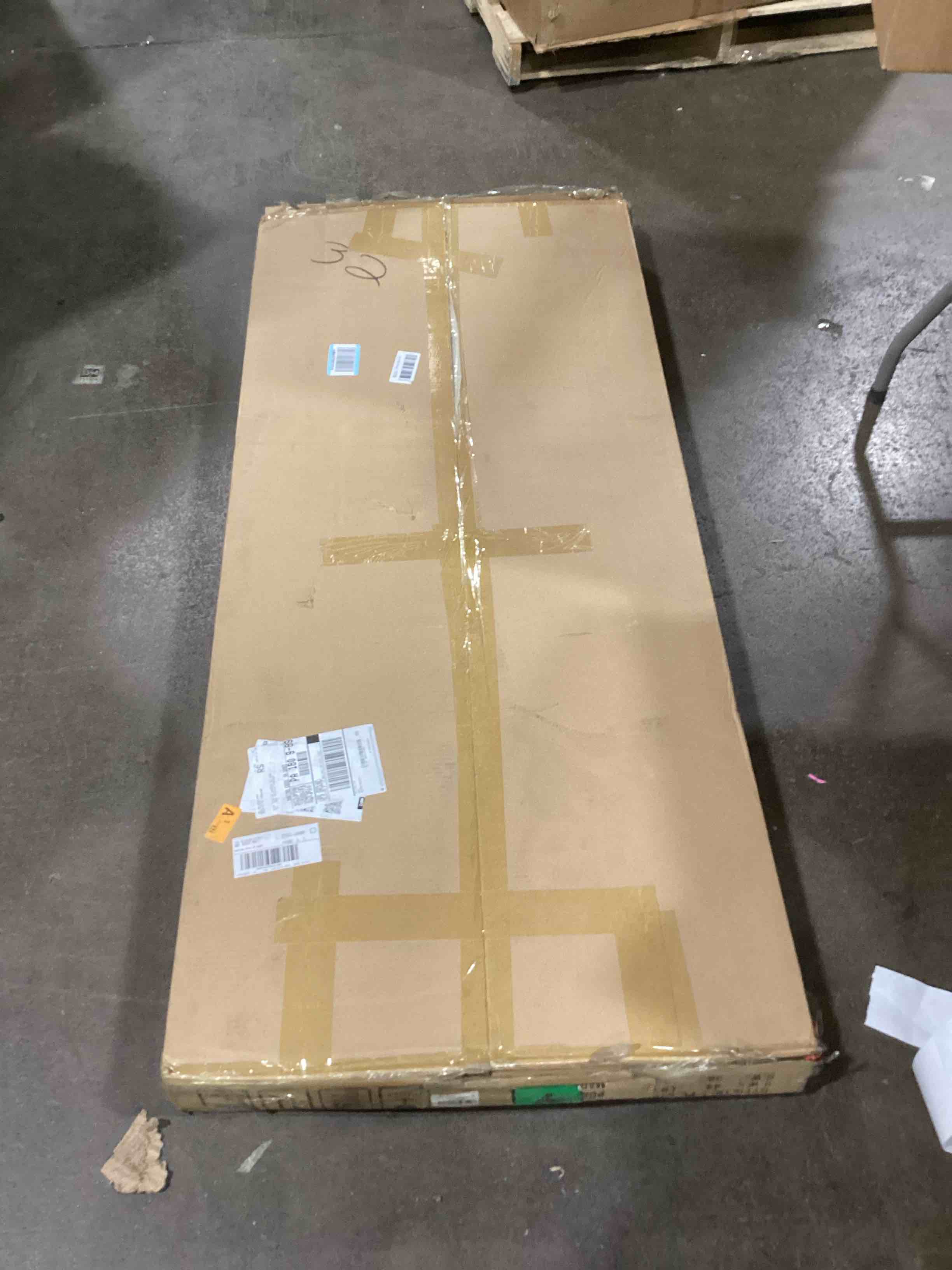 https://s3.amazonaws.com/lotting-images-prod/bidfta/PNK1803566_1741196562144.jpeg
