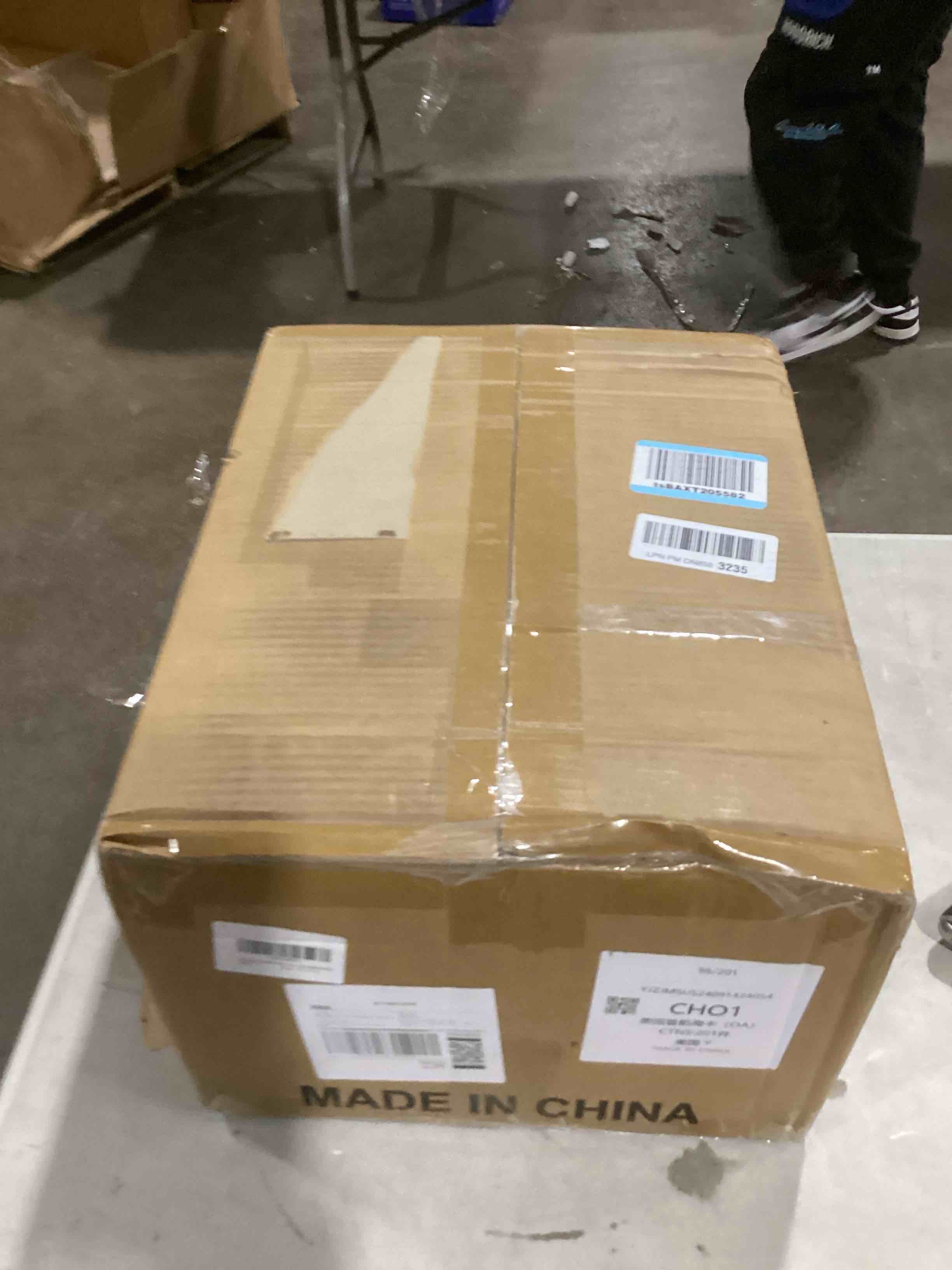 https://s3.amazonaws.com/lotting-images-prod/bidfta/PNK1803571_1741197461120.jpeg