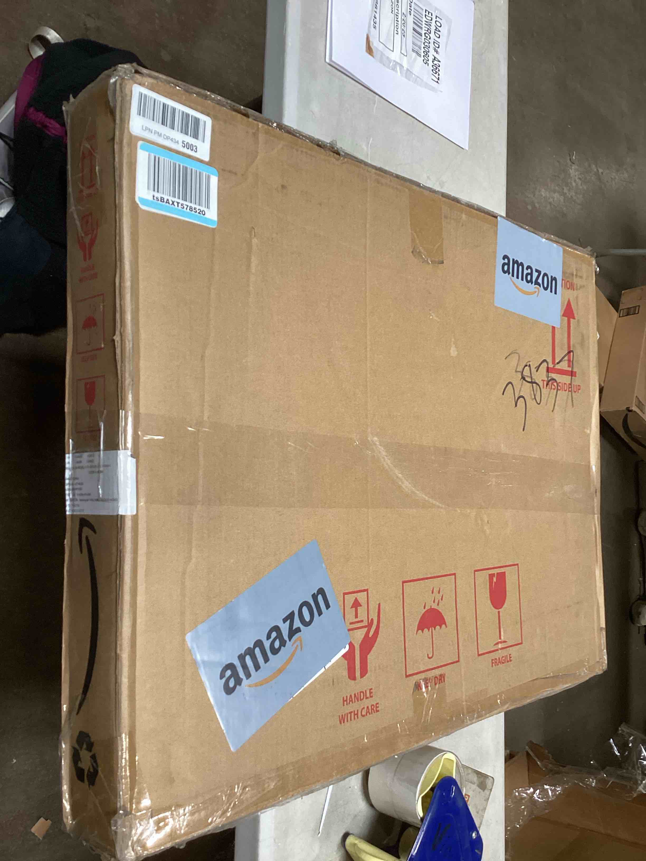 https://s3.amazonaws.com/lotting-images-prod/bidfta/PNK1803714_1741286959534.jpeg