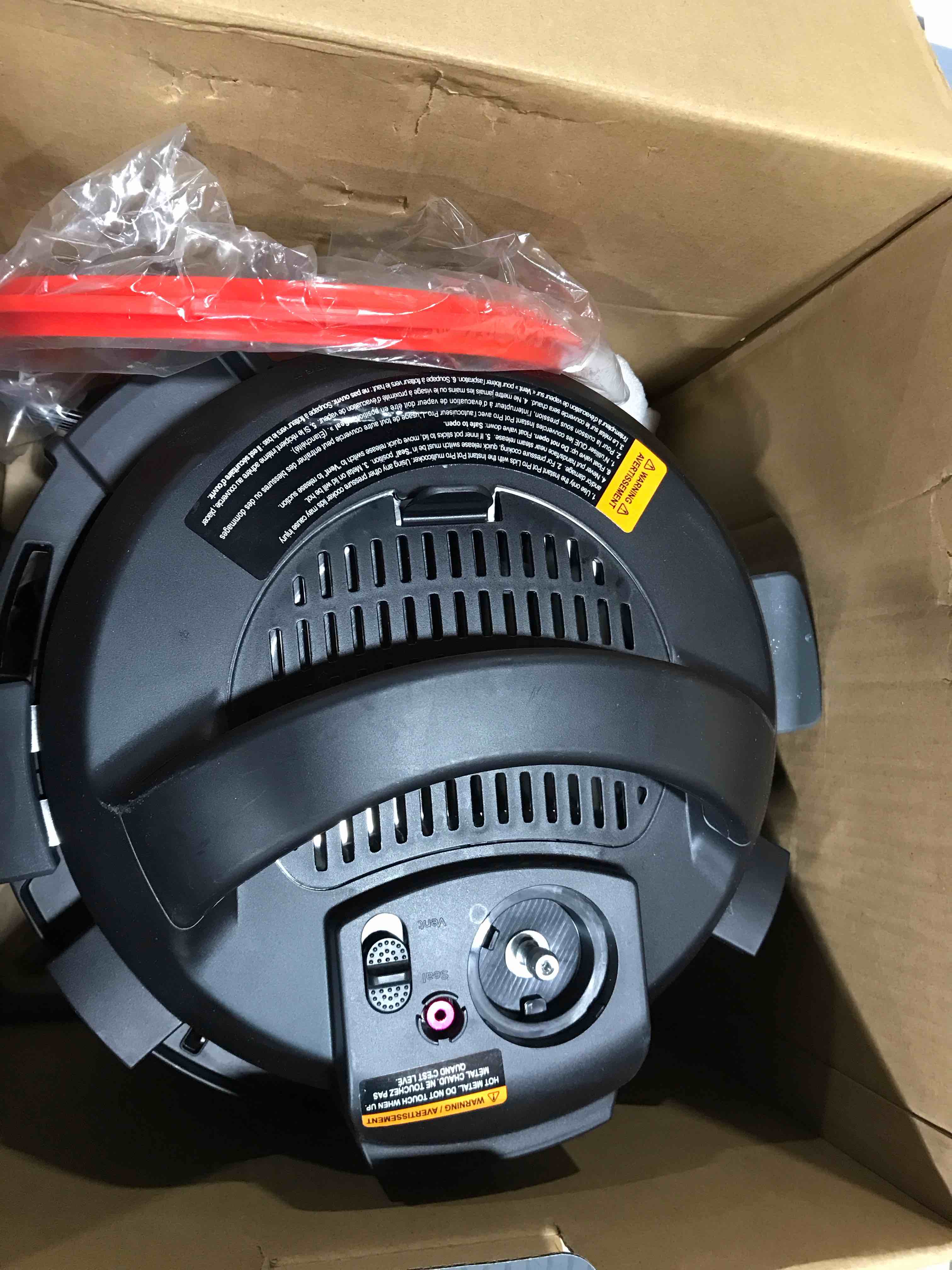 https://s3.amazonaws.com/lotting-images-prod/bidfta/PNK1804178_1740753644991.jpeg