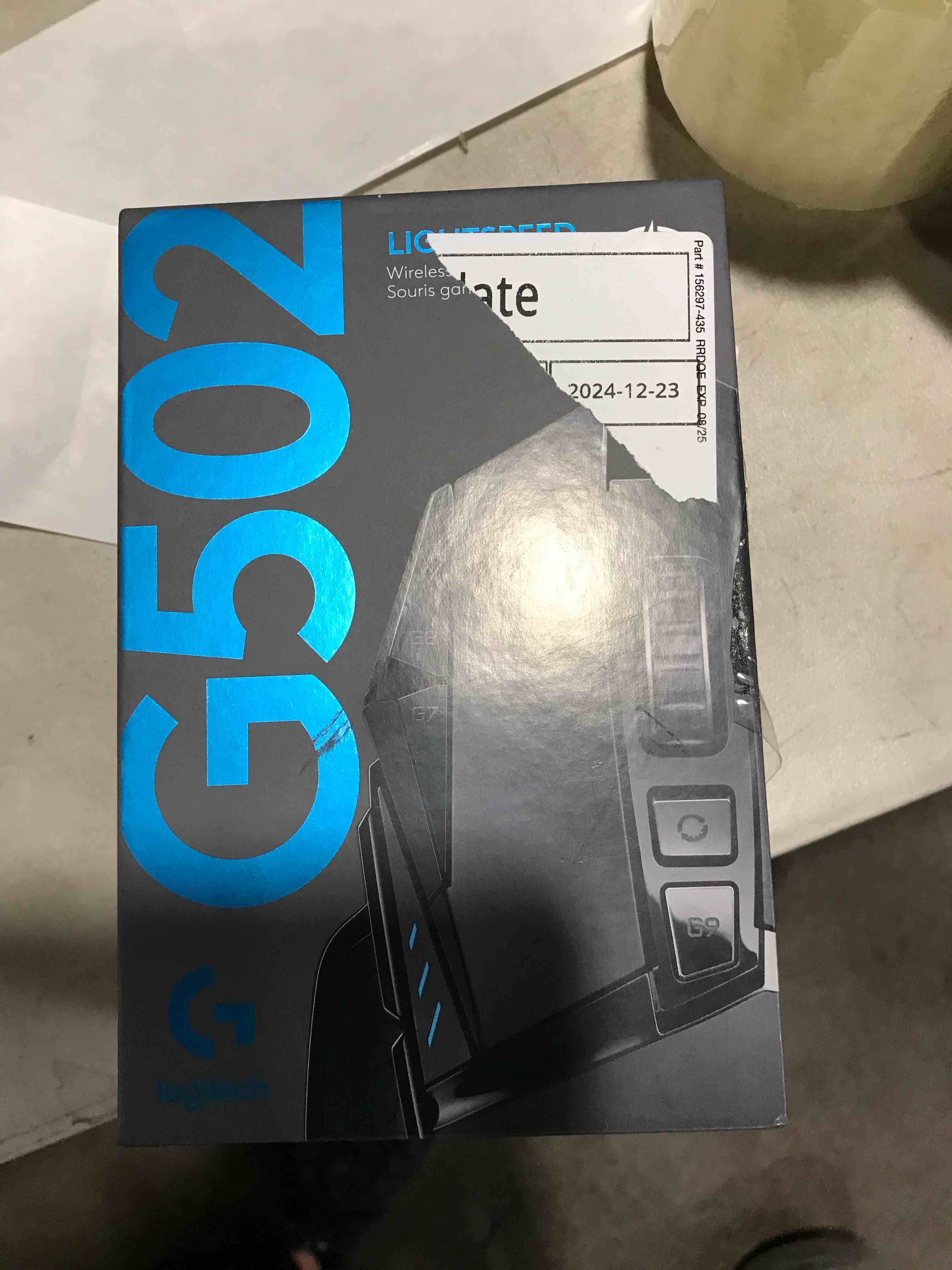 https://s3.amazonaws.com/lotting-images-prod/bidfta/PNK1804296_1740773891713.jpeg