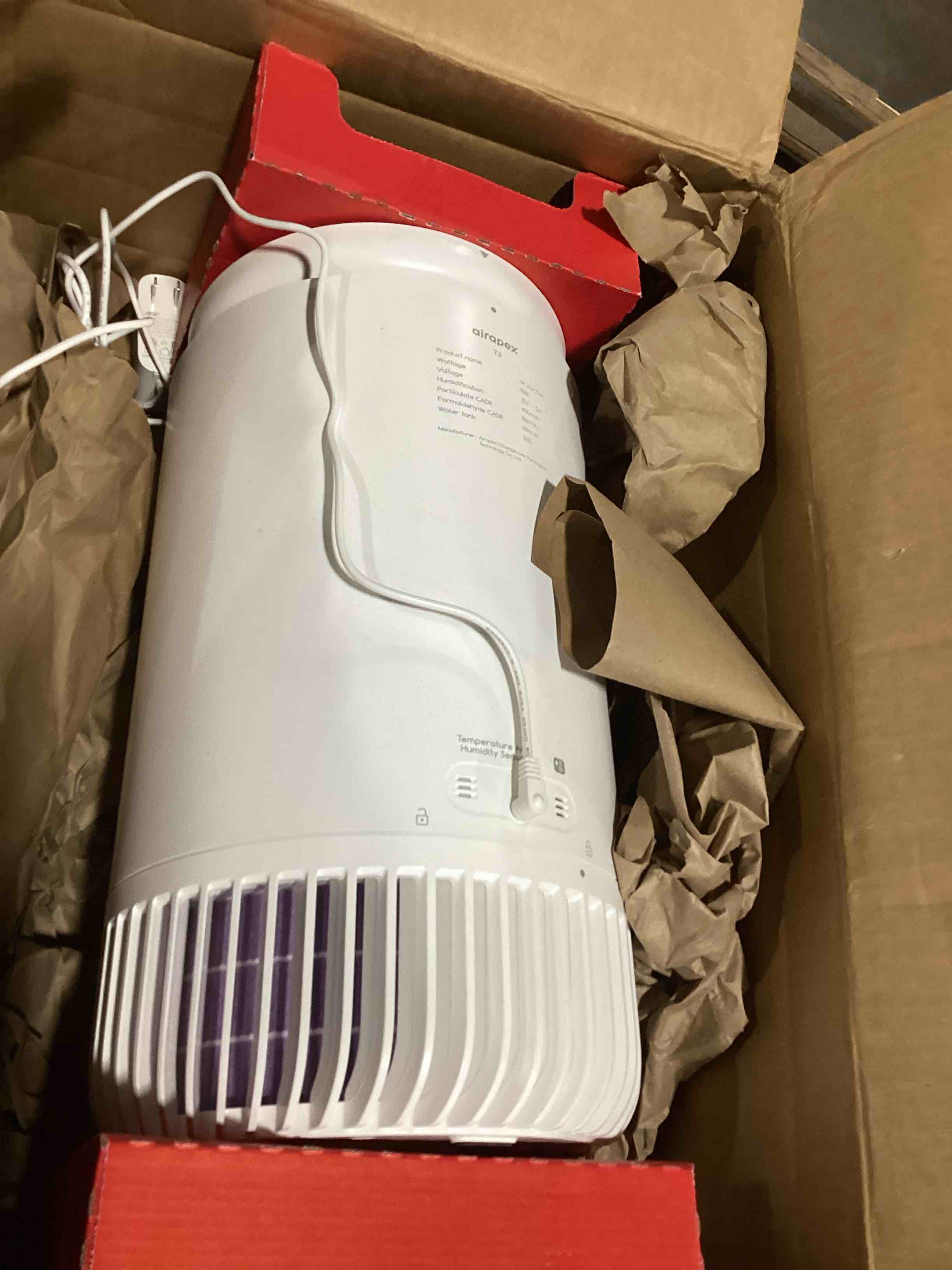 https://s3.amazonaws.com/lotting-images-prod/bidfta/PNK1804374_1741034972797.jpeg