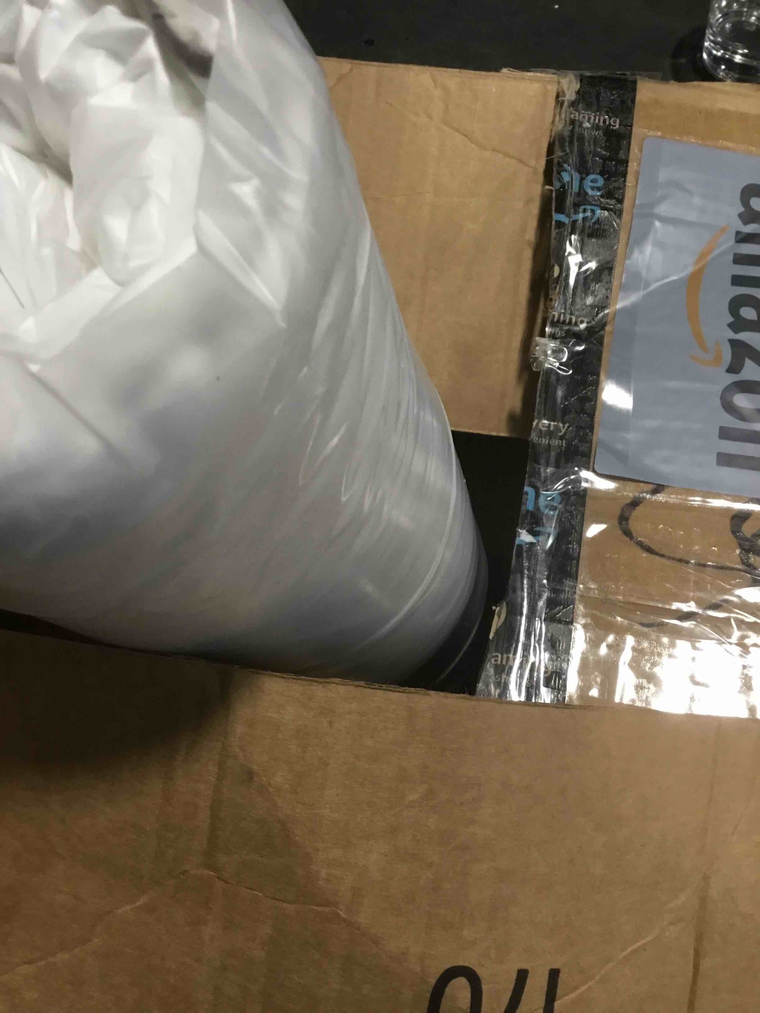https://s3.amazonaws.com/lotting-images-prod/bidfta/PNK1804617_1741182980663.jpeg