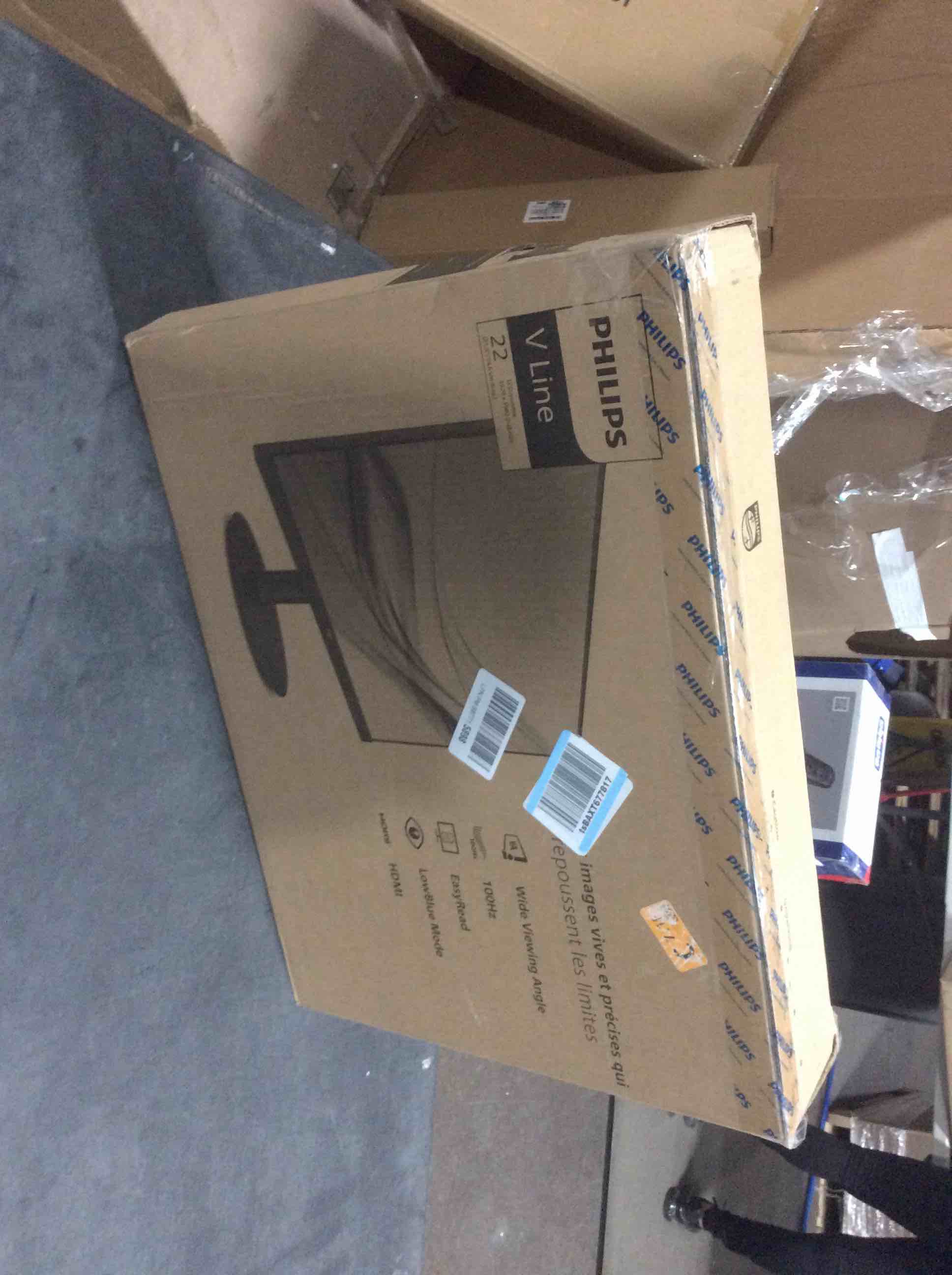 https://s3.amazonaws.com/lotting-images-prod/bidfta/PNK1804708_1741197191667.jpeg