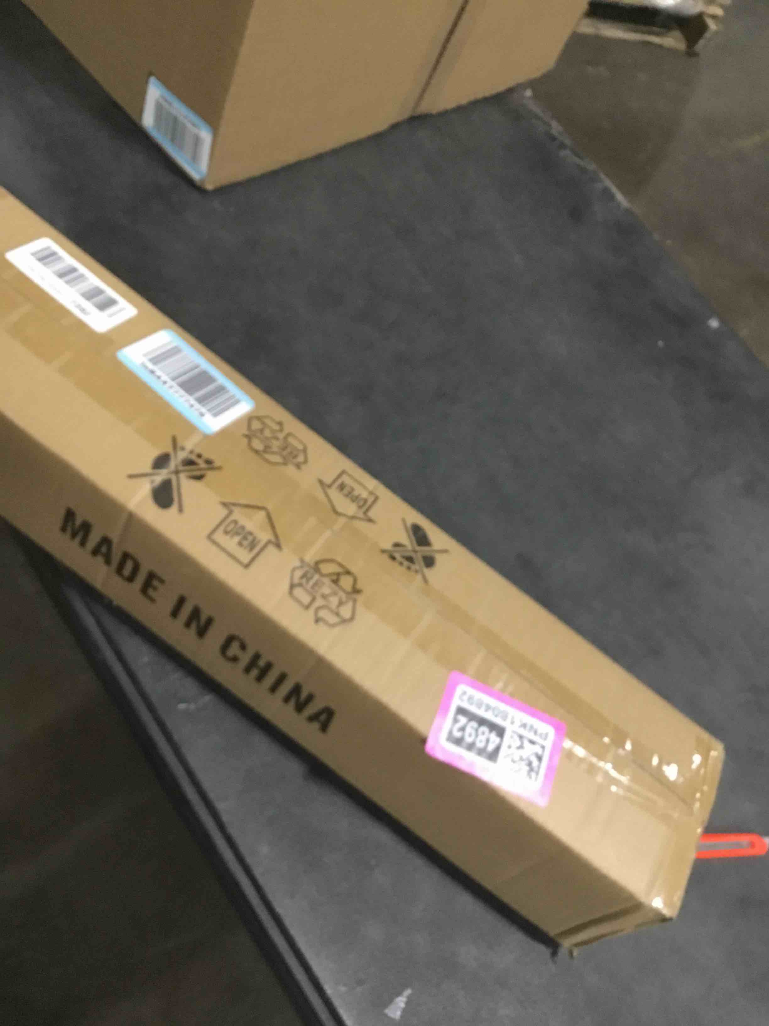 https://s3.amazonaws.com/lotting-images-prod/bidfta/PNK1804892_1741283497349.jpeg