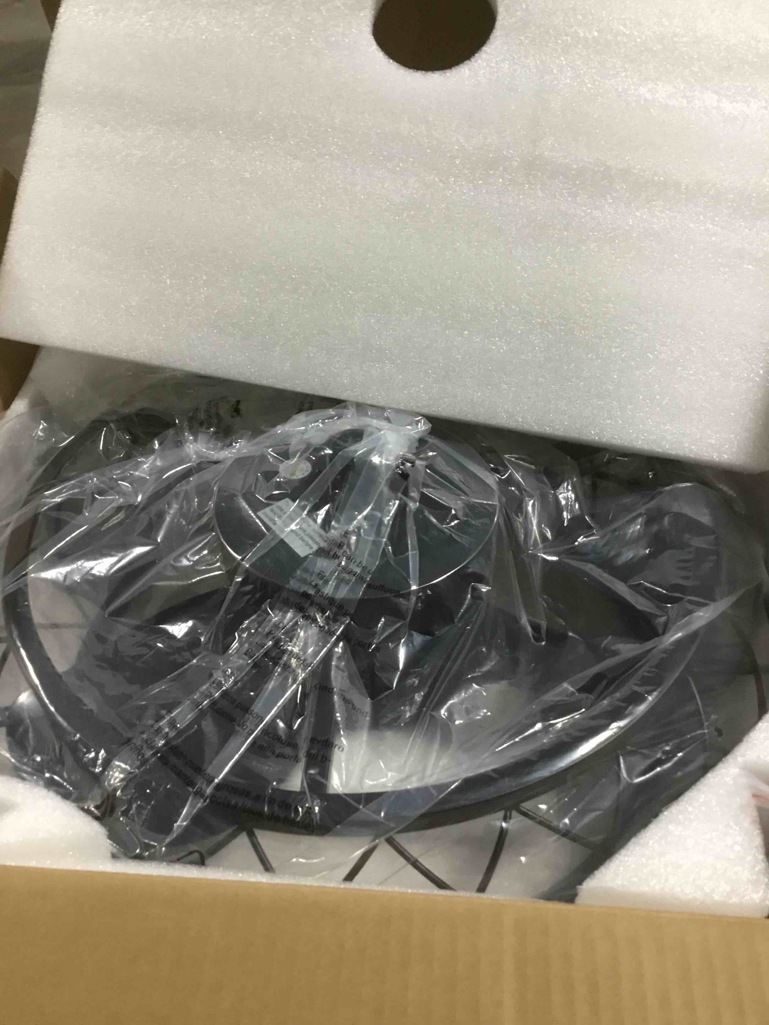 https://s3.amazonaws.com/lotting-images-prod/bidfta/PNK1805997_1742987493086.jpeg