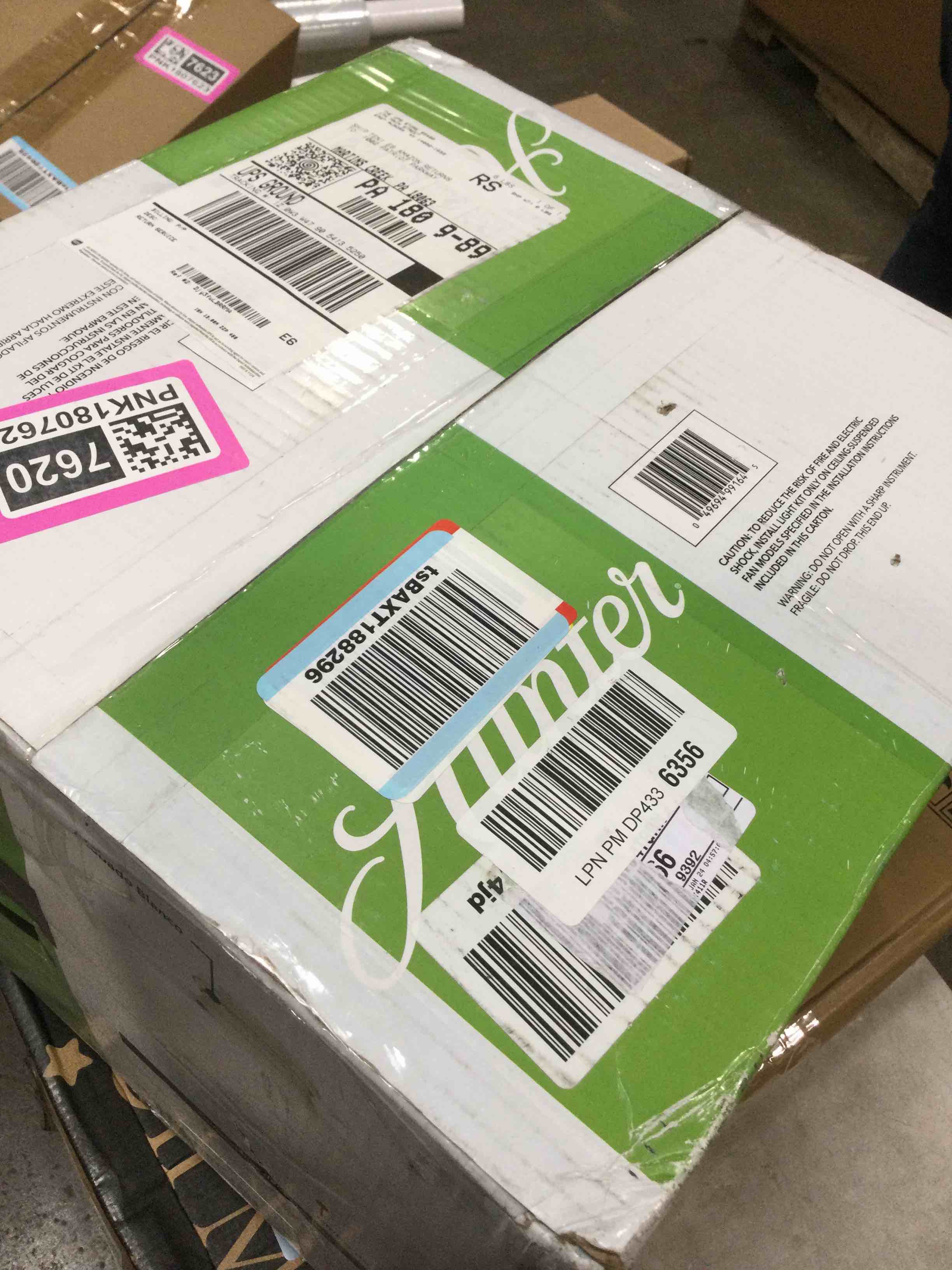 https://s3.amazonaws.com/lotting-images-prod/bidfta/PNK1807620_1741035811574.jpeg