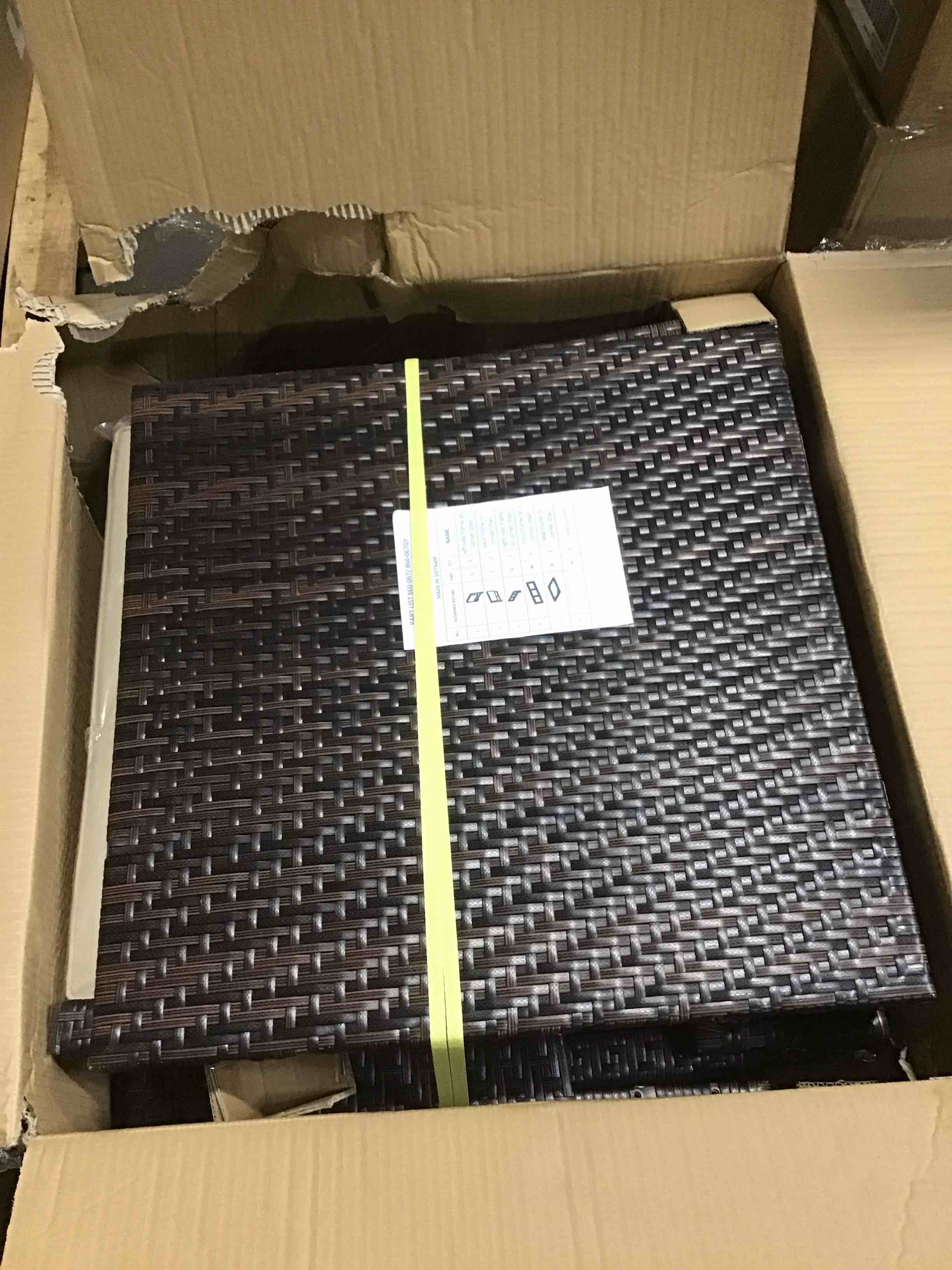 https://s3.amazonaws.com/lotting-images-prod/bidfta/PNK1808428_1742222581905.jpeg