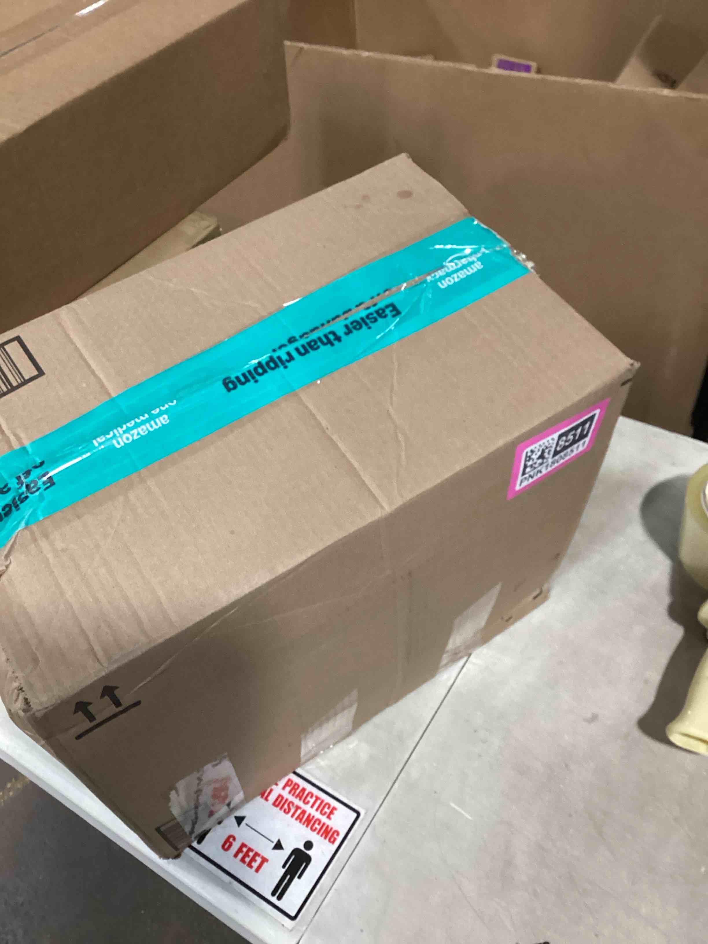 https://s3.amazonaws.com/lotting-images-prod/bidfta/PNK1808511_1742391795353.jpeg