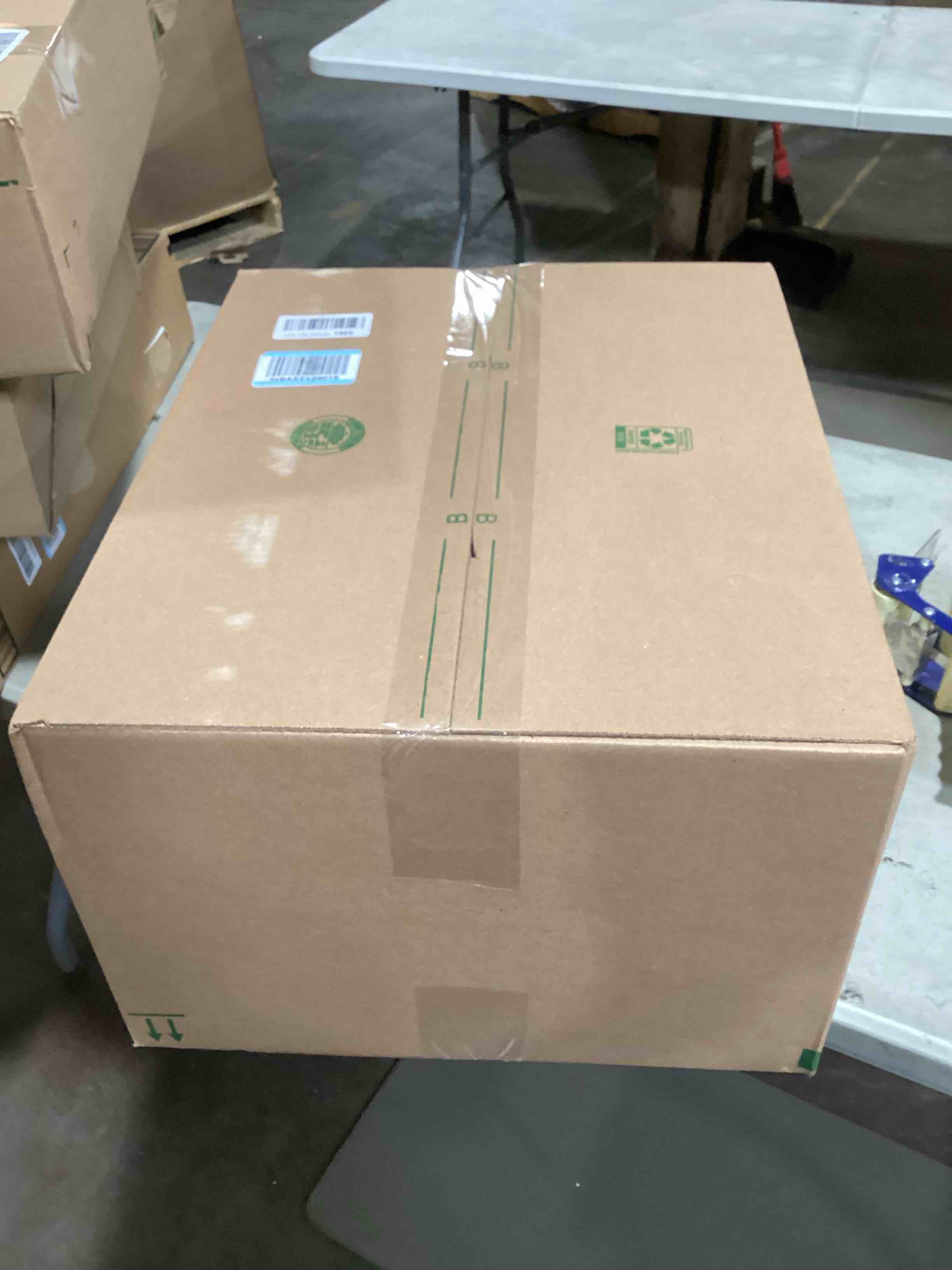 https://s3.amazonaws.com/lotting-images-prod/bidfta/PNK1809021_1743530068224.jpeg