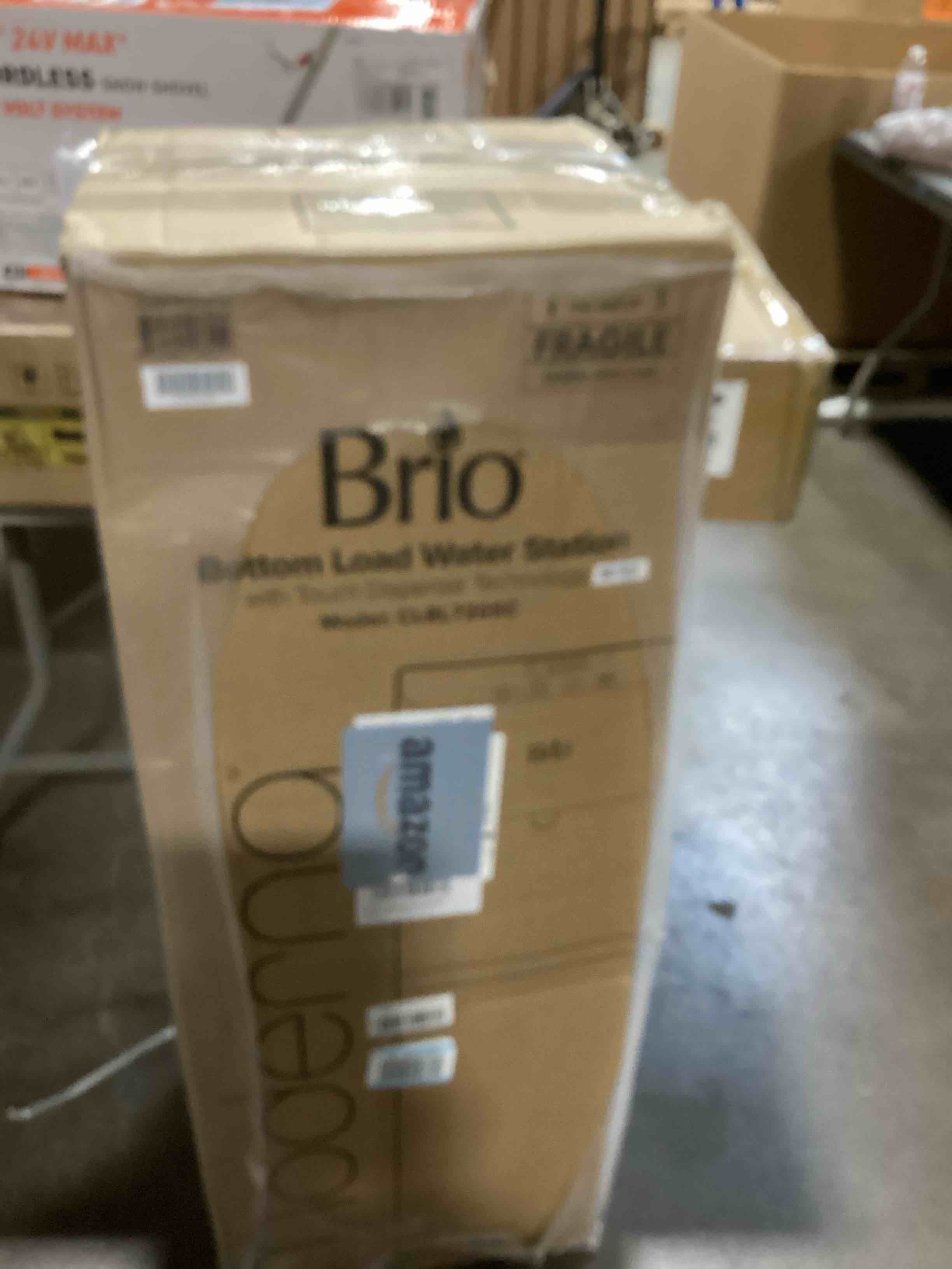https://s3.amazonaws.com/lotting-images-prod/bidfta/PNK1809044_1743532730622.jpeg