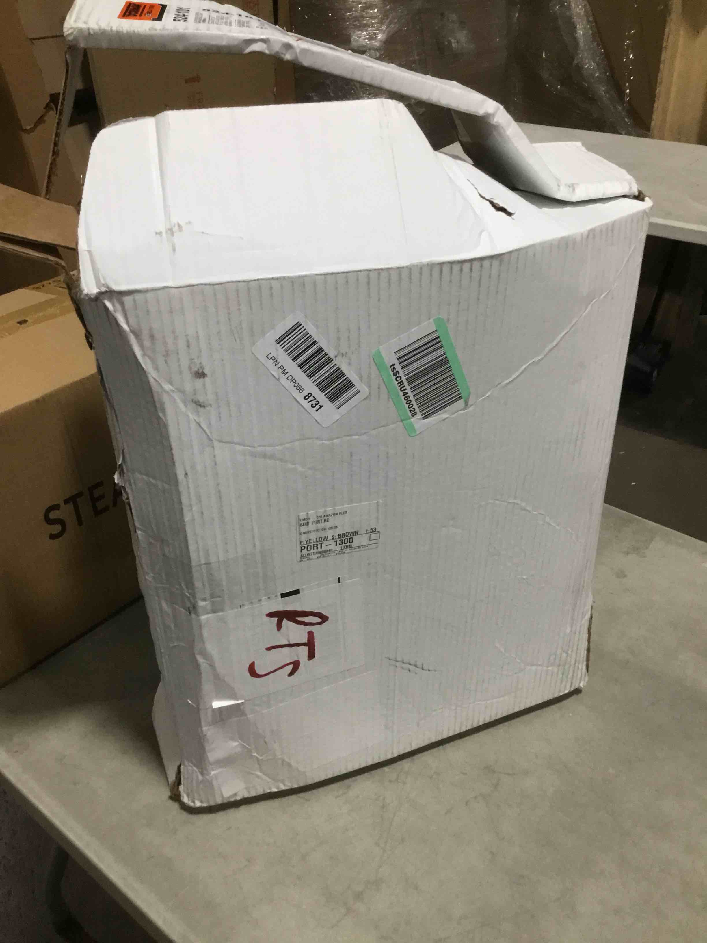 https://s3.amazonaws.com/lotting-images-prod/bidfta/PNK1809082_1743595502733.jpeg