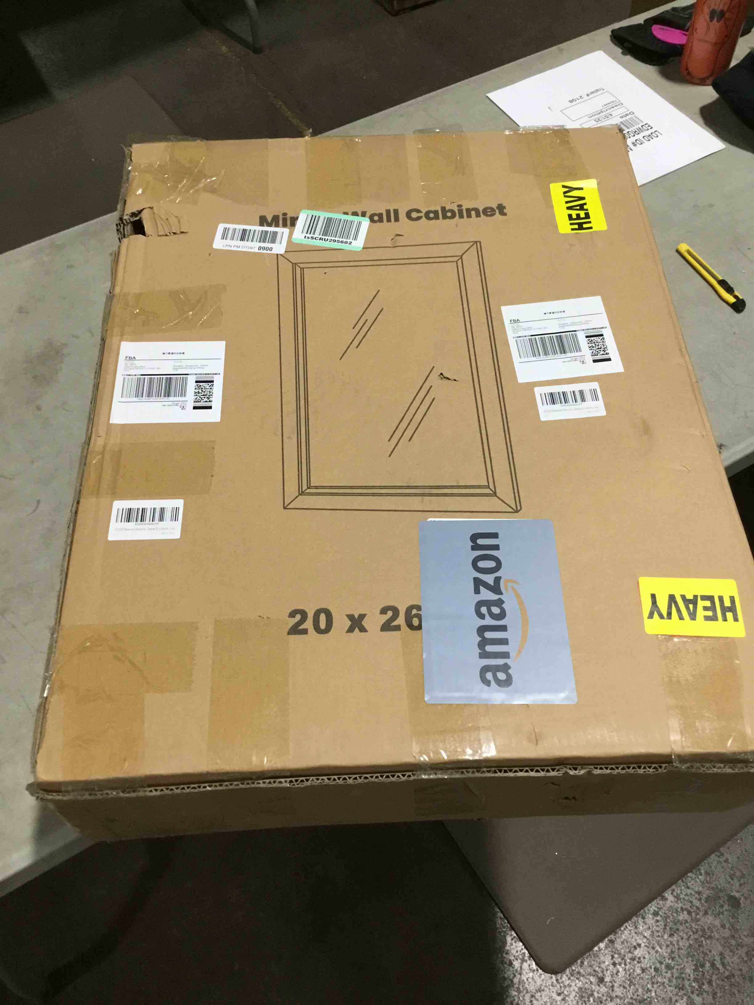 https://s3.amazonaws.com/lotting-images-prod/bidfta/PNK1809103_1743598115056.jpeg