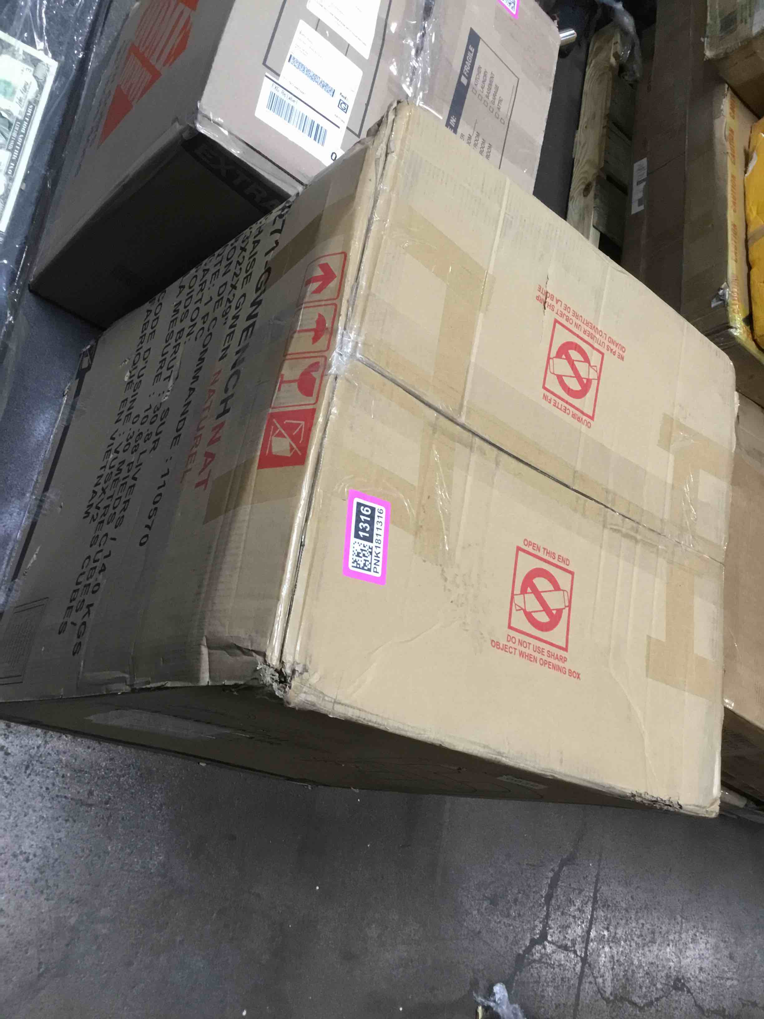 Darlington Upholstered Dining Arm Chair