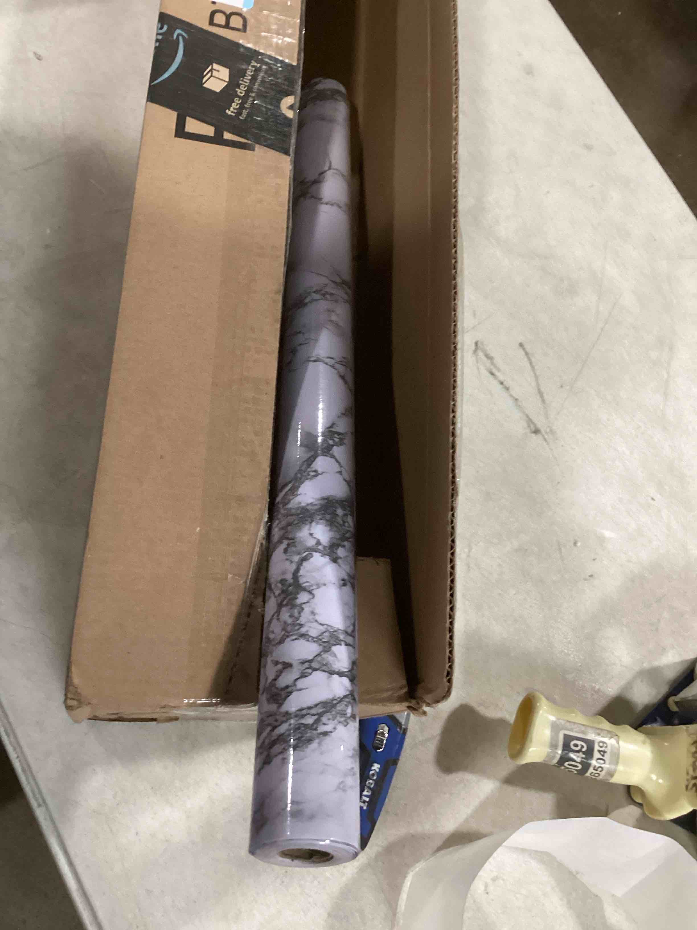 https://s3.amazonaws.com/lotting-images-prod/bidfta/PNK1812183_1743438007294.jpeg