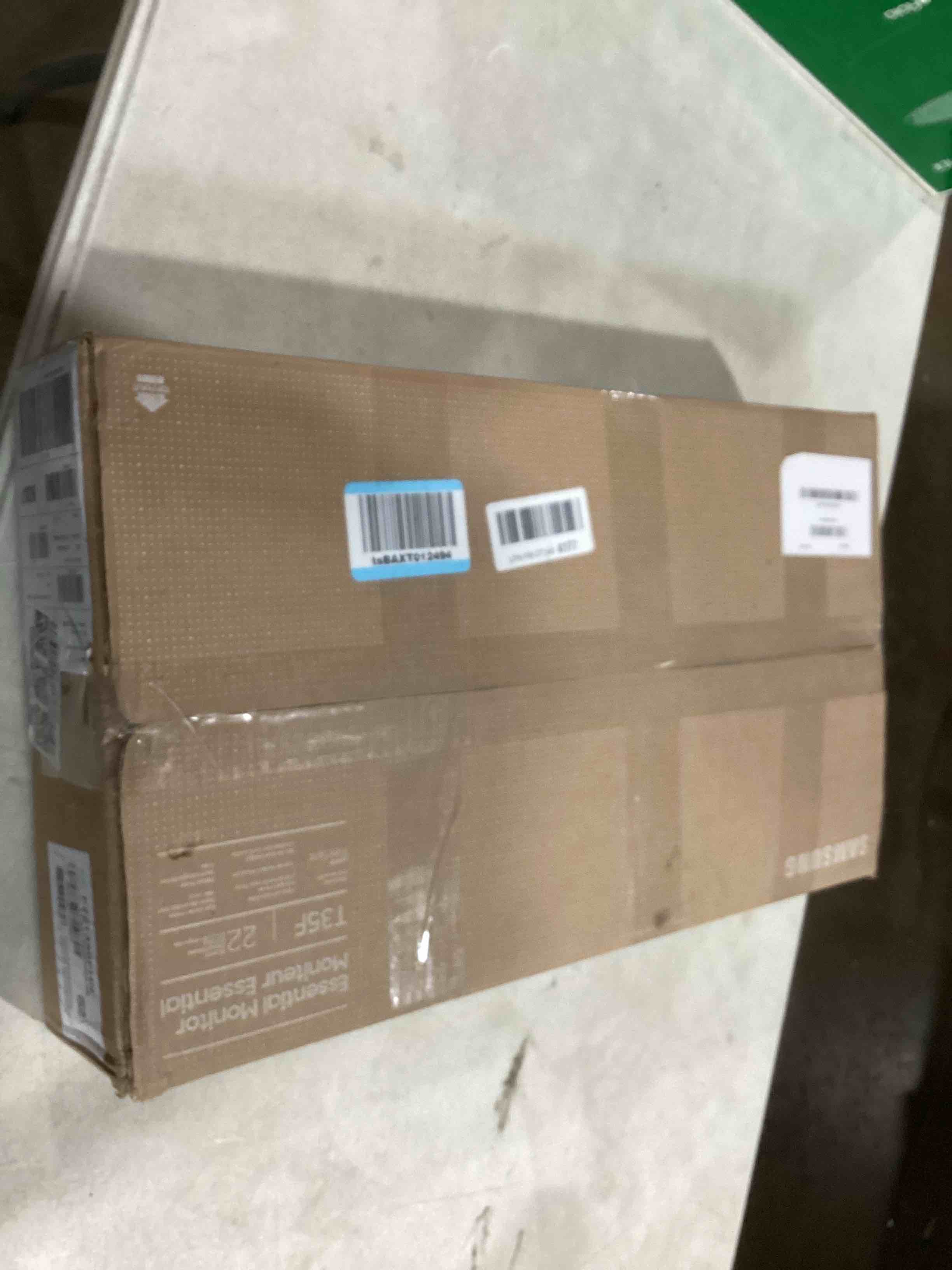 https://s3.amazonaws.com/lotting-images-prod/bidfta/PNK1812184_1743438054561.jpeg