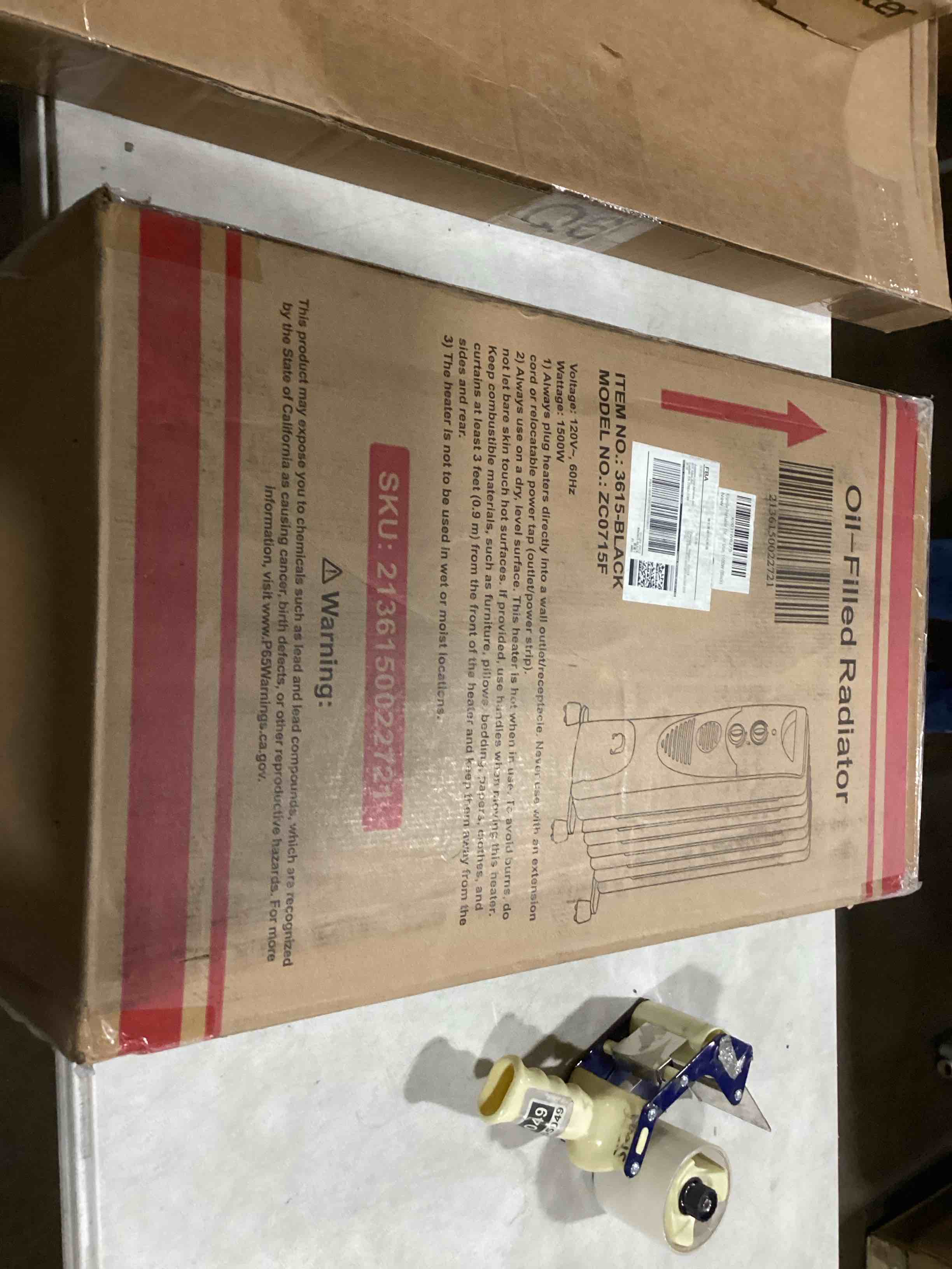 https://s3.amazonaws.com/lotting-images-prod/bidfta/PNK1812414_1743592397334.jpeg
