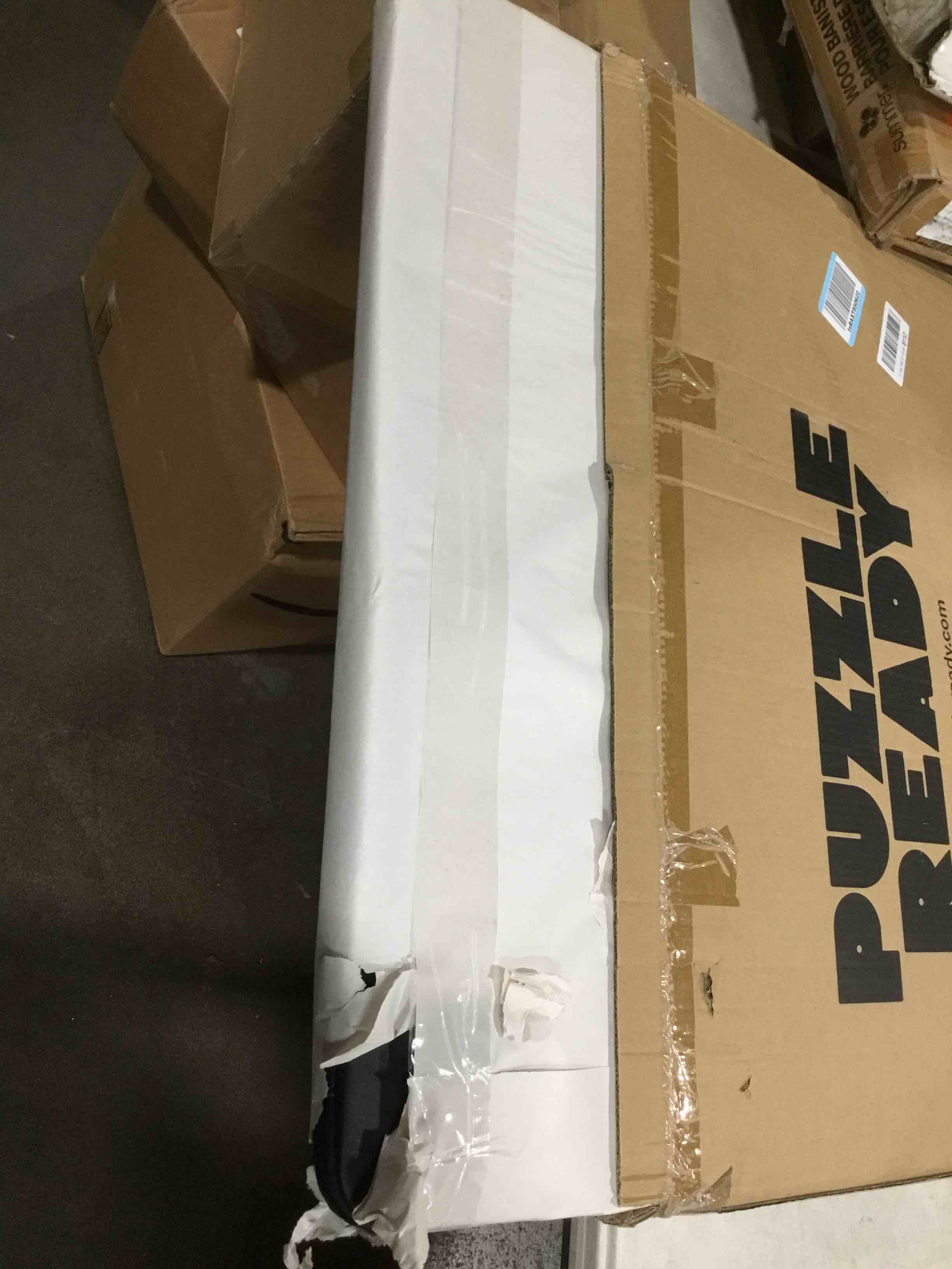https://s3.amazonaws.com/lotting-images-prod/bidfta/PNK1812725_1743787368786.jpeg