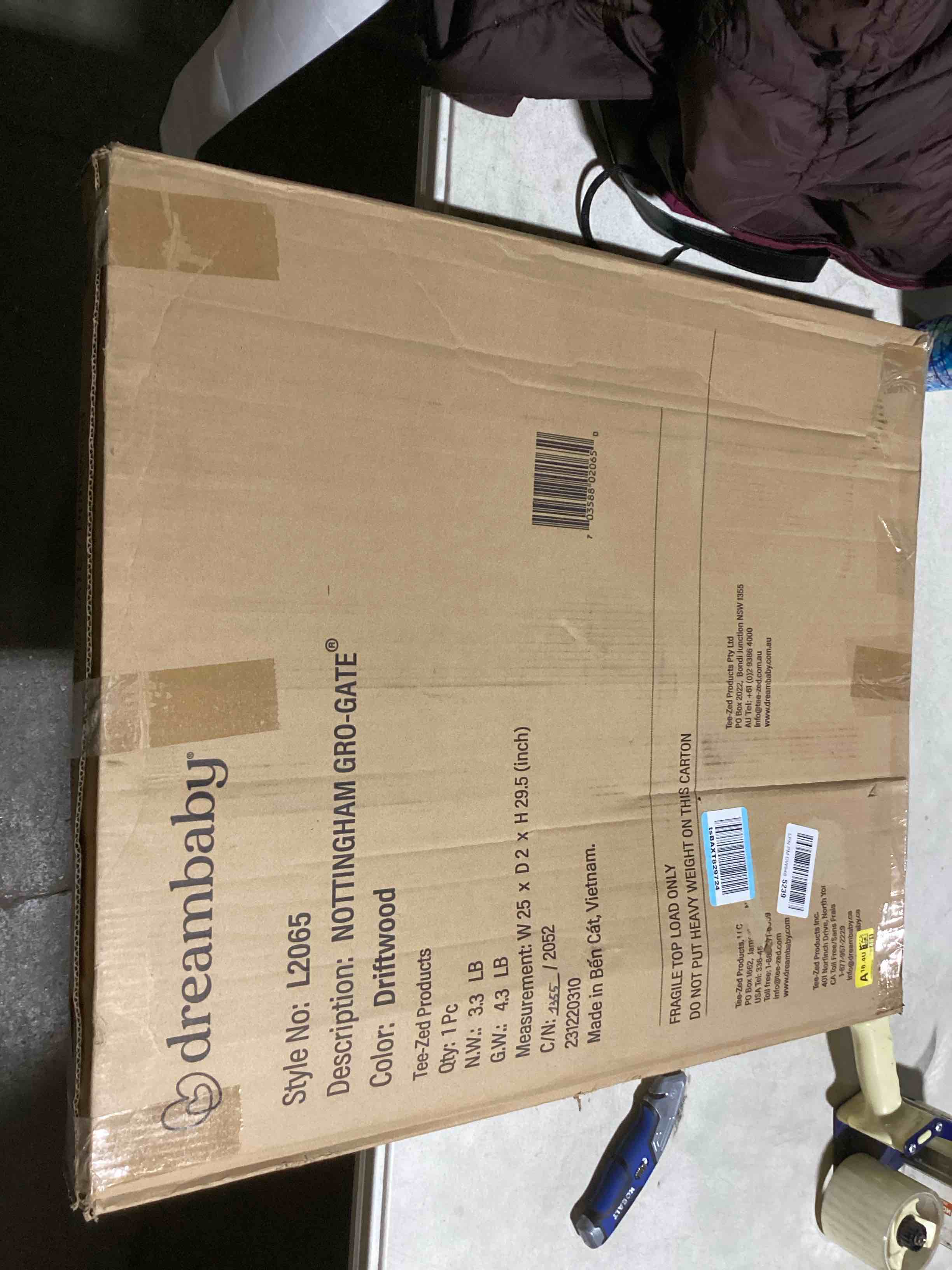 https://s3.amazonaws.com/lotting-images-prod/bidfta/PNK1812790_1744028133317.jpeg