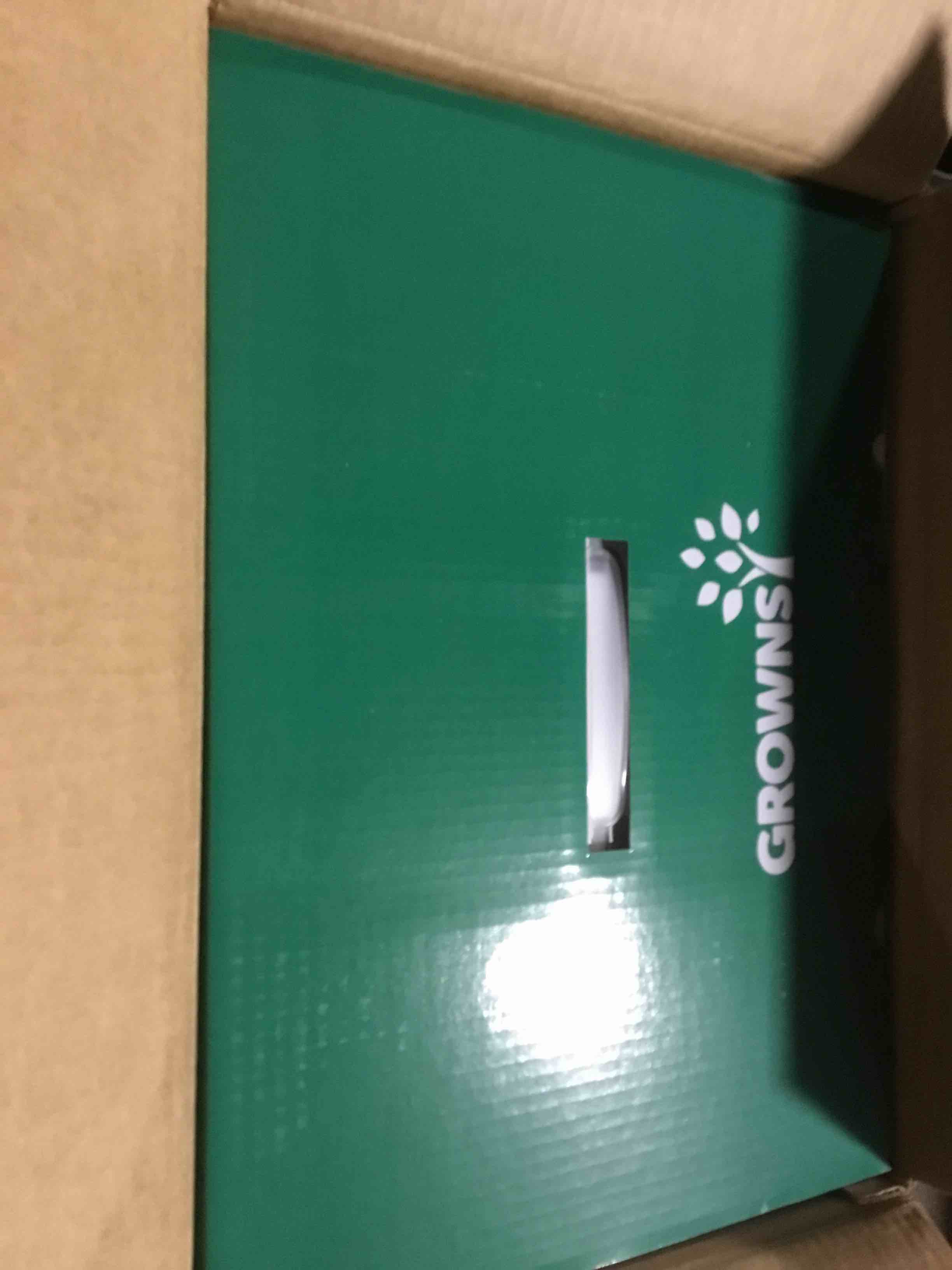 https://s3.amazonaws.com/lotting-images-prod/bidfta/PNK1813285_1741784017910.jpeg