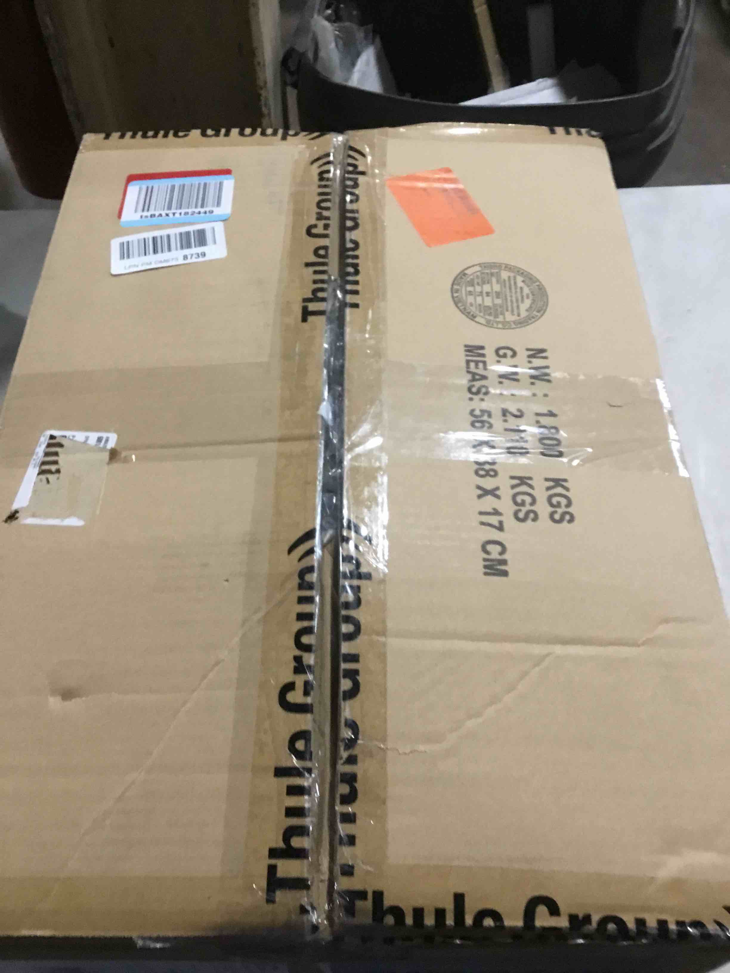 https://s3.amazonaws.com/lotting-images-prod/bidfta/PNK1814522_1742821939727.jpeg