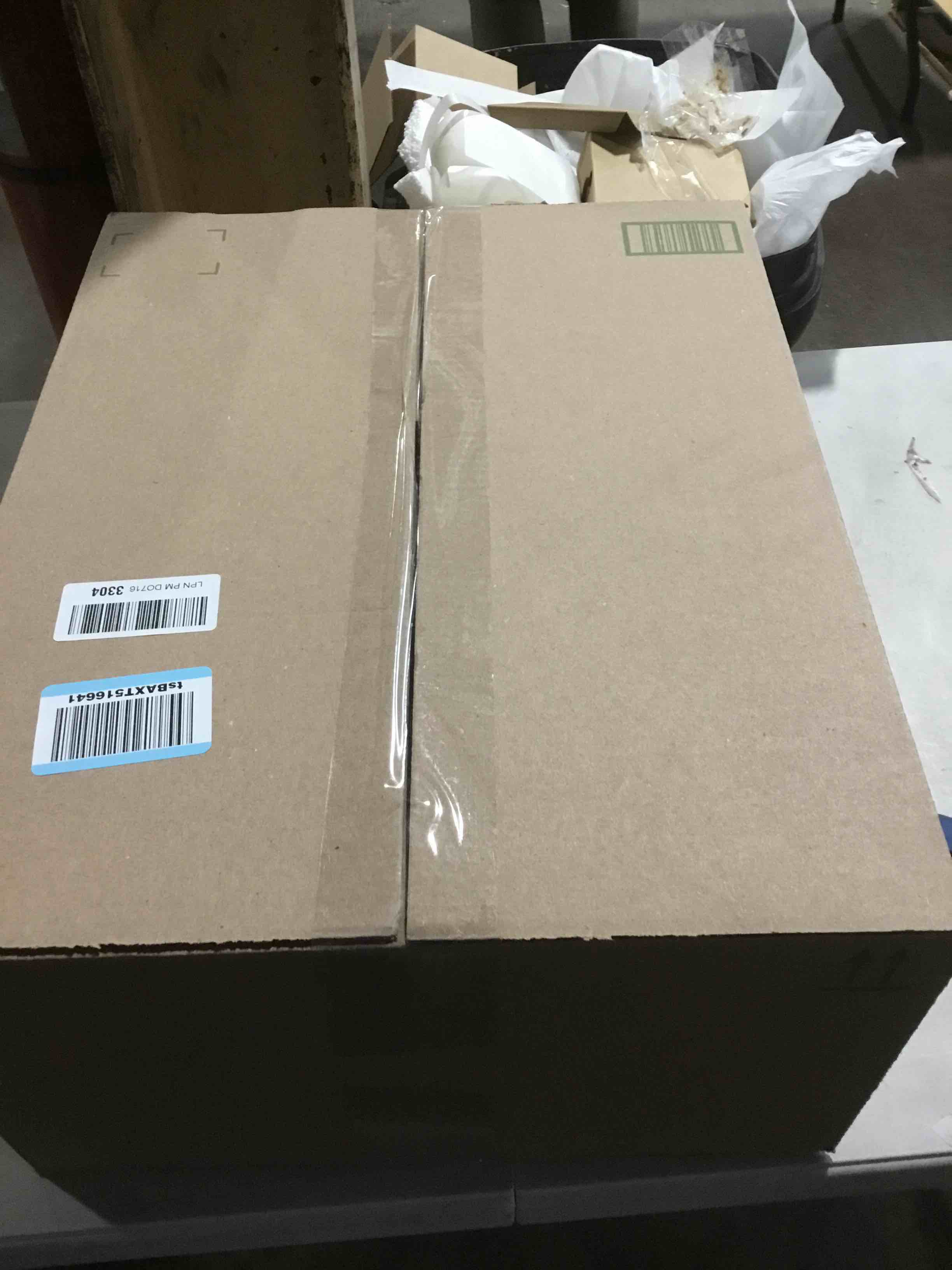https://s3.amazonaws.com/lotting-images-prod/bidfta/PNK1814645_1742839162595.jpeg
