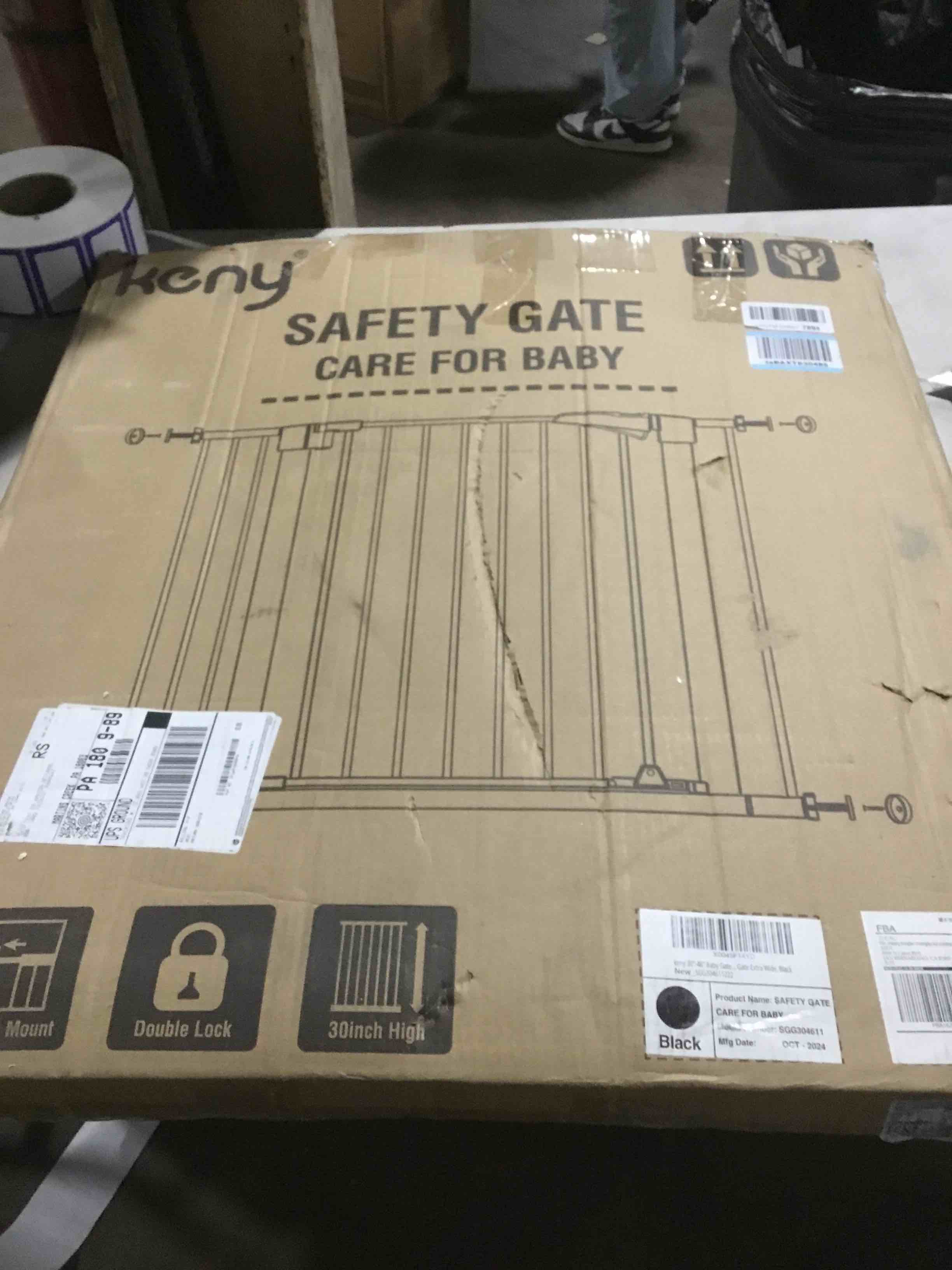 https://s3.amazonaws.com/lotting-images-prod/bidfta/PNK1815739_1743593654231.jpeg