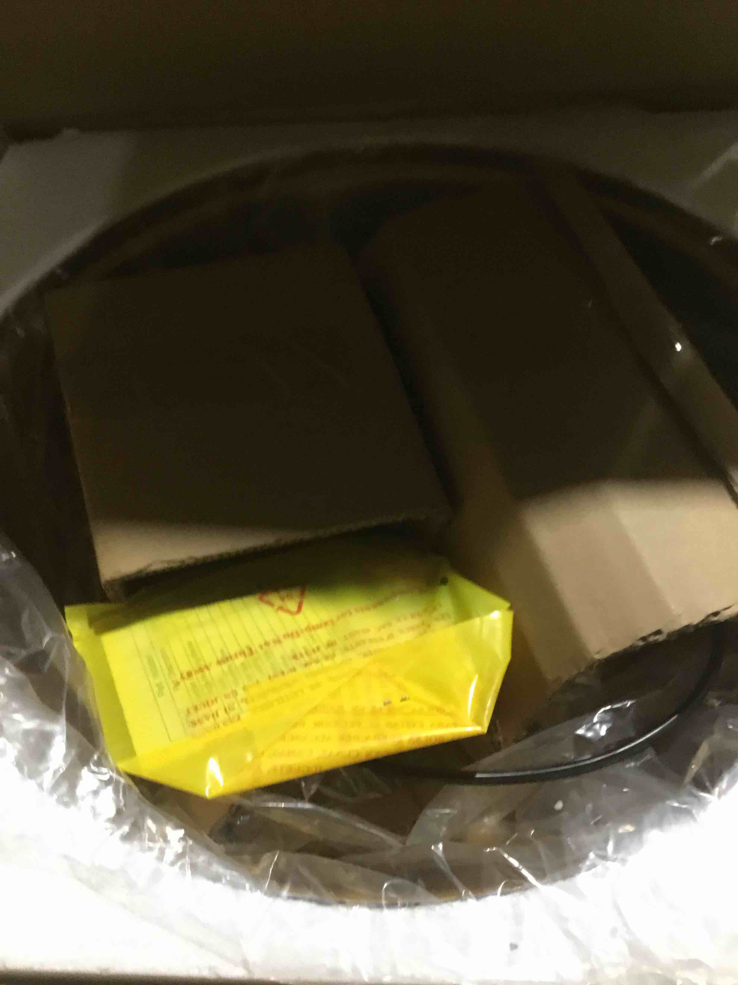 https://s3.amazonaws.com/lotting-images-prod/bidfta/PNK1815785_1743596940334.jpeg