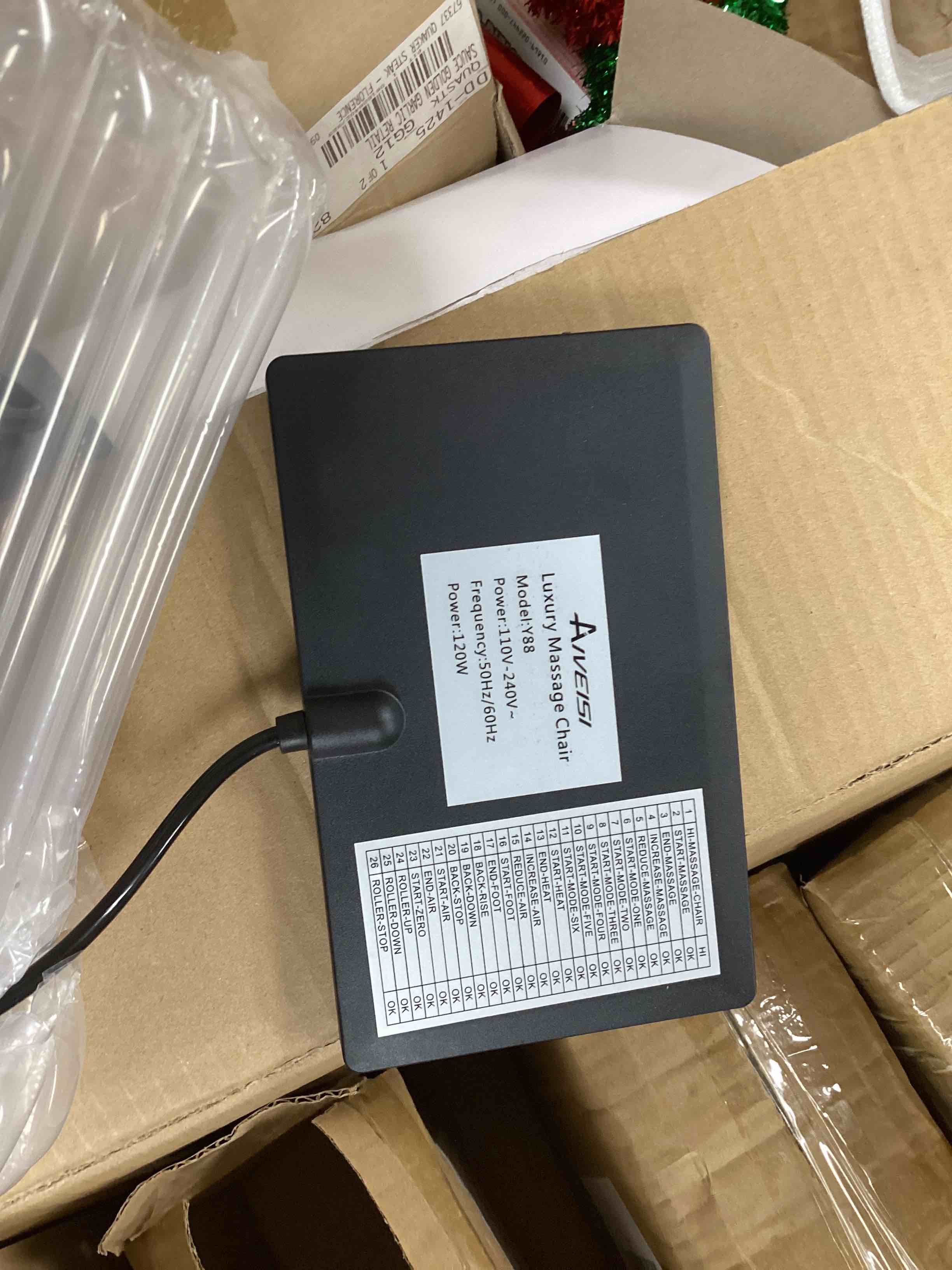 https://s3.amazonaws.com/lotting-images-prod/bidfta/PNK1822612_1746464207434.jpeg