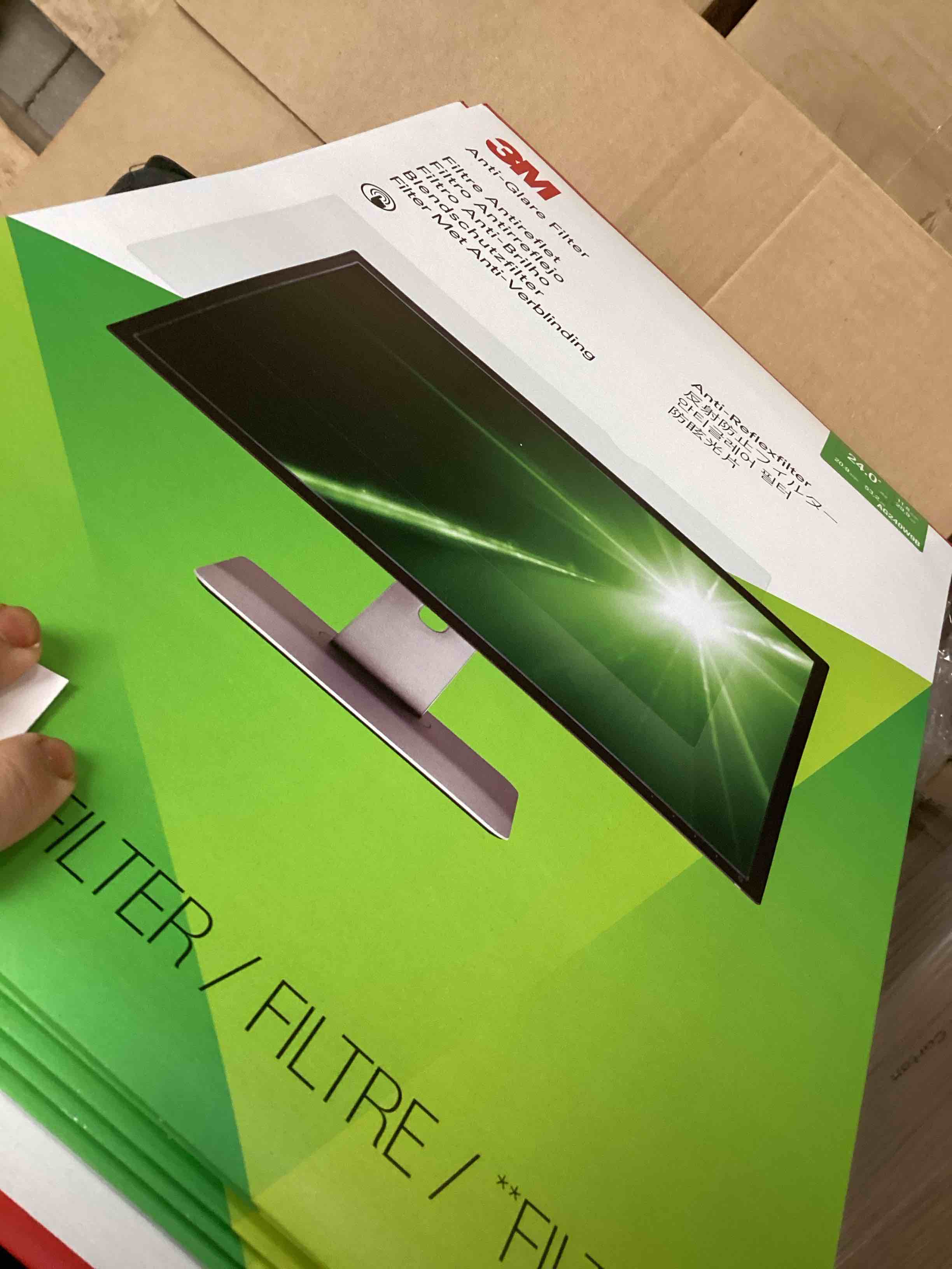 https://s3.amazonaws.com/lotting-images-prod/bidfta/PNK1823557_1747407734422.jpeg