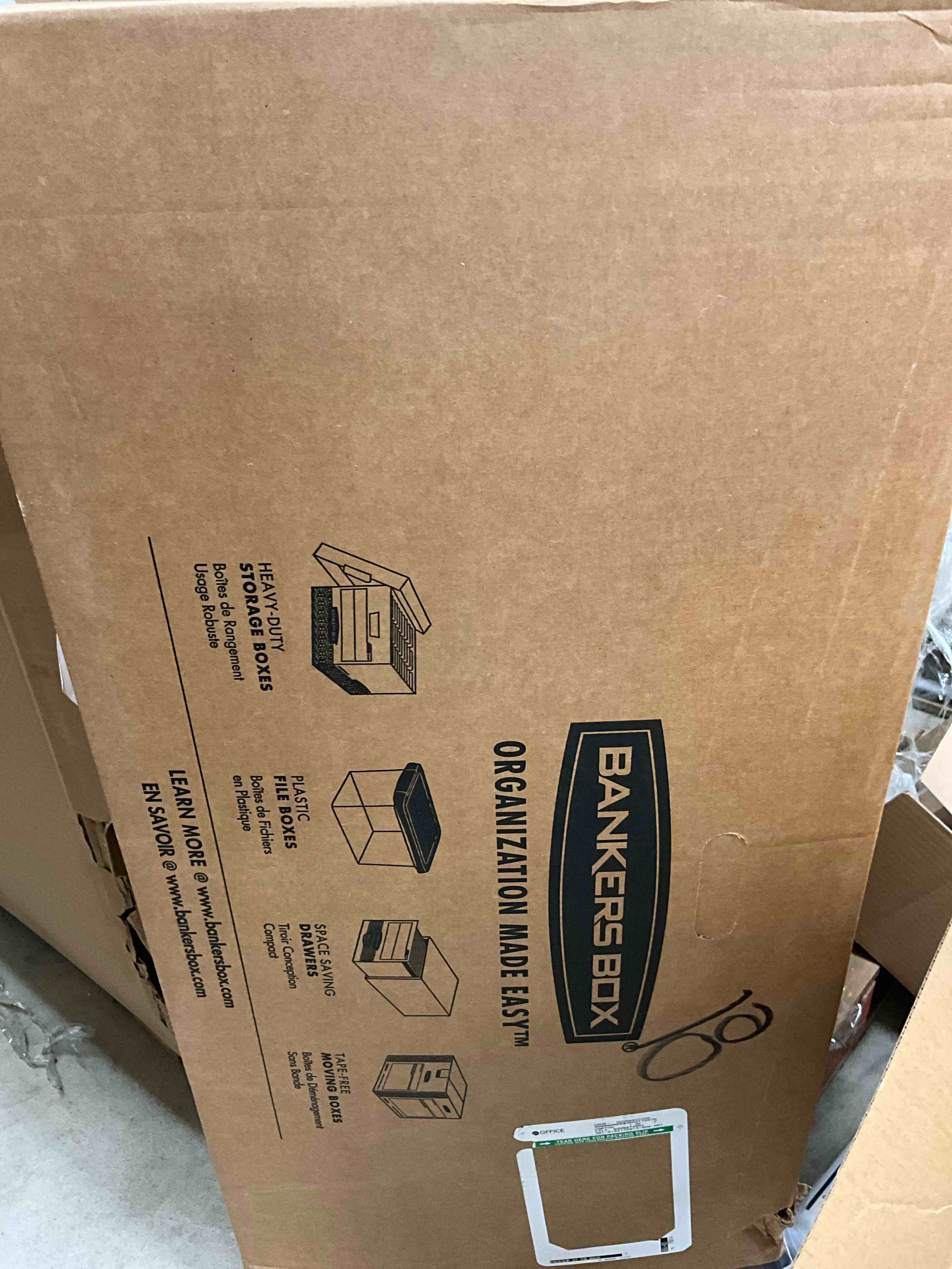 https://s3.amazonaws.com/lotting-images-prod/bidfta/PNK1823751_1747751306698.jpeg