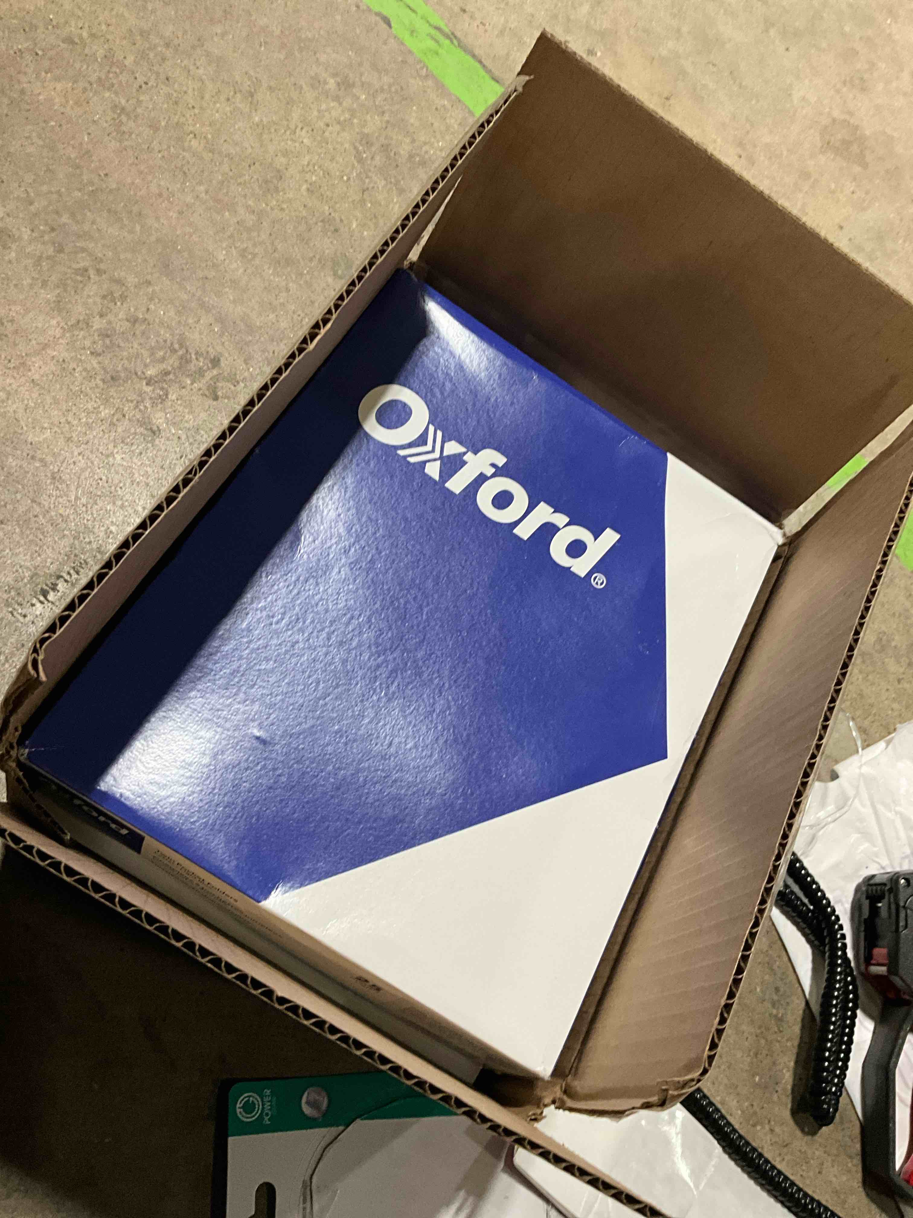 JAM PAPER Plastic 2 Pocket POP Folders - Durable School Folders - Assorted Primary Colors - 6/Pack