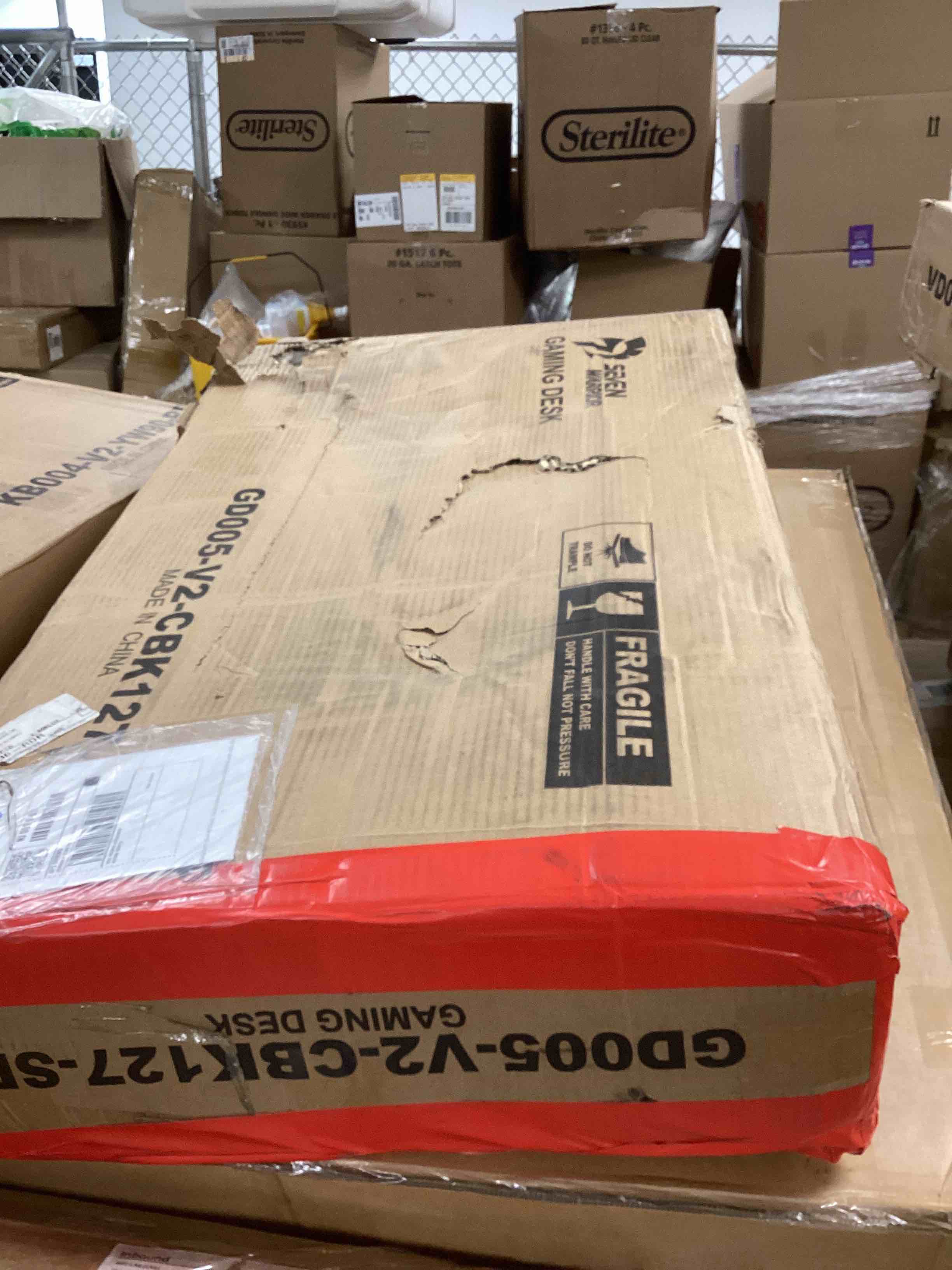 https://s3.amazonaws.com/lotting-images-prod/bidfta/PNK1829284_1744309943677.jpeg