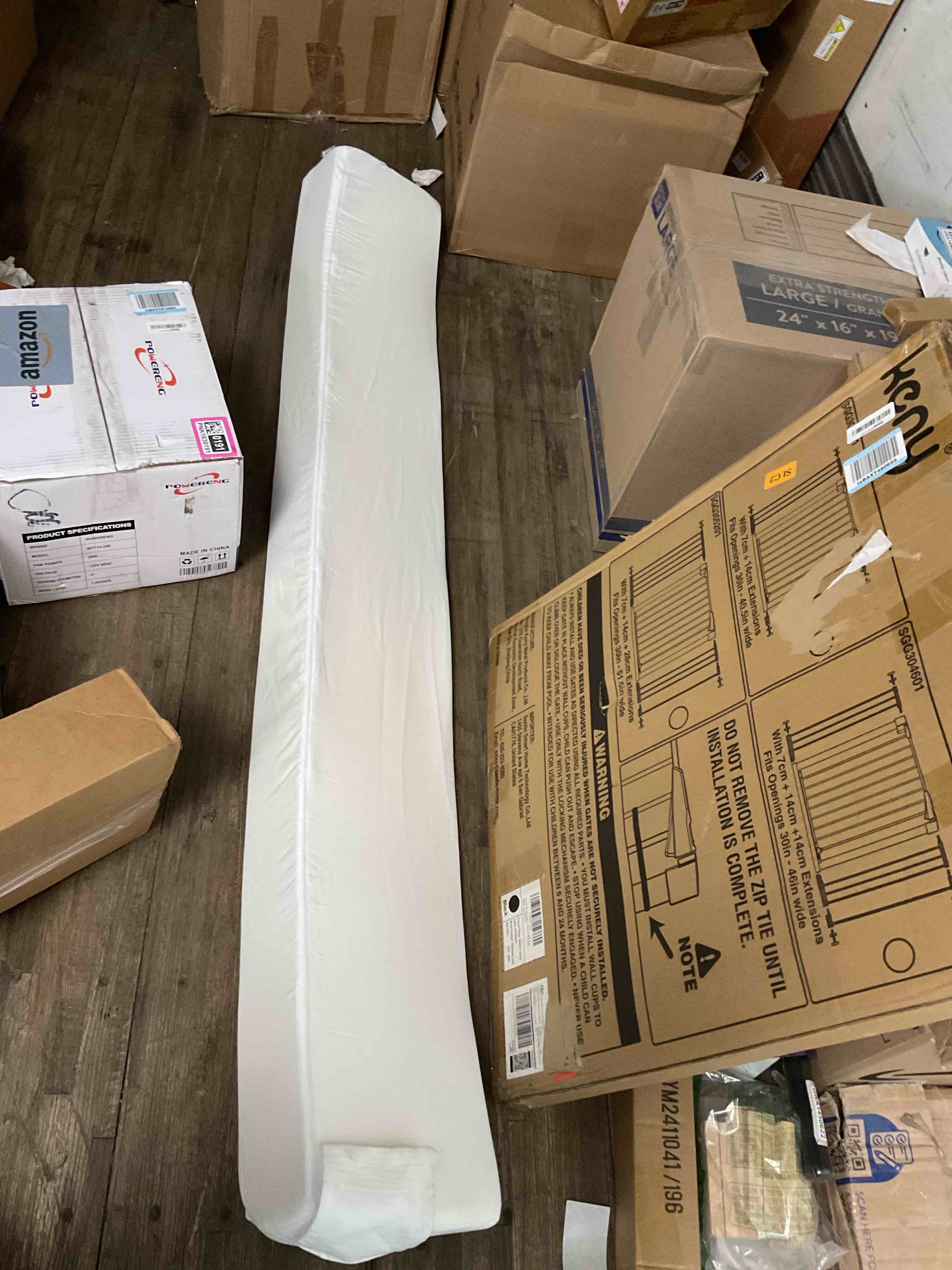 https://s3.amazonaws.com/lotting-images-prod/bidfta/PNK1830192_1749757887187.jpeg