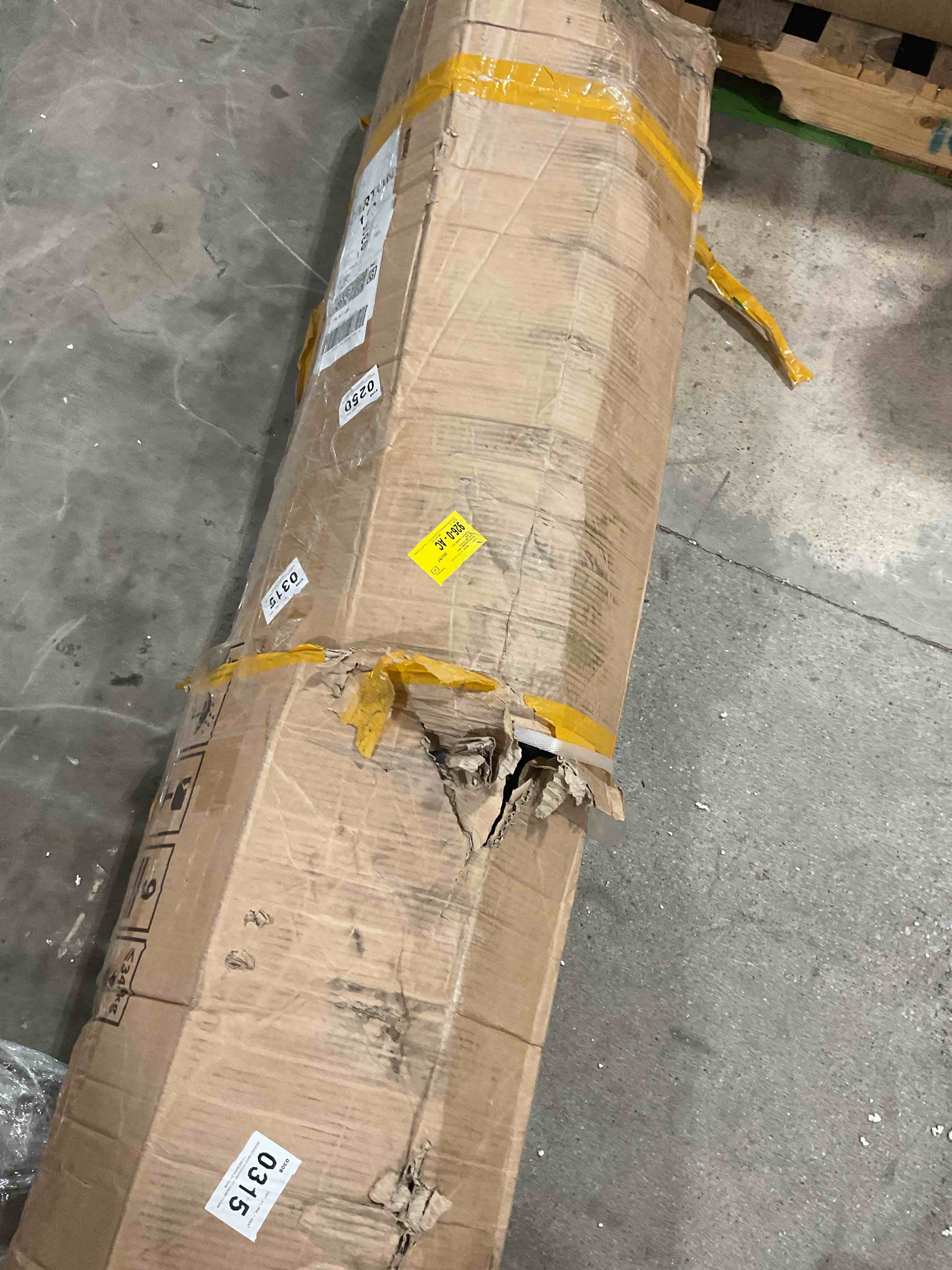 https://s3.amazonaws.com/lotting-images-prod/bidfta/PNK1830316_1750688083222.jpeg